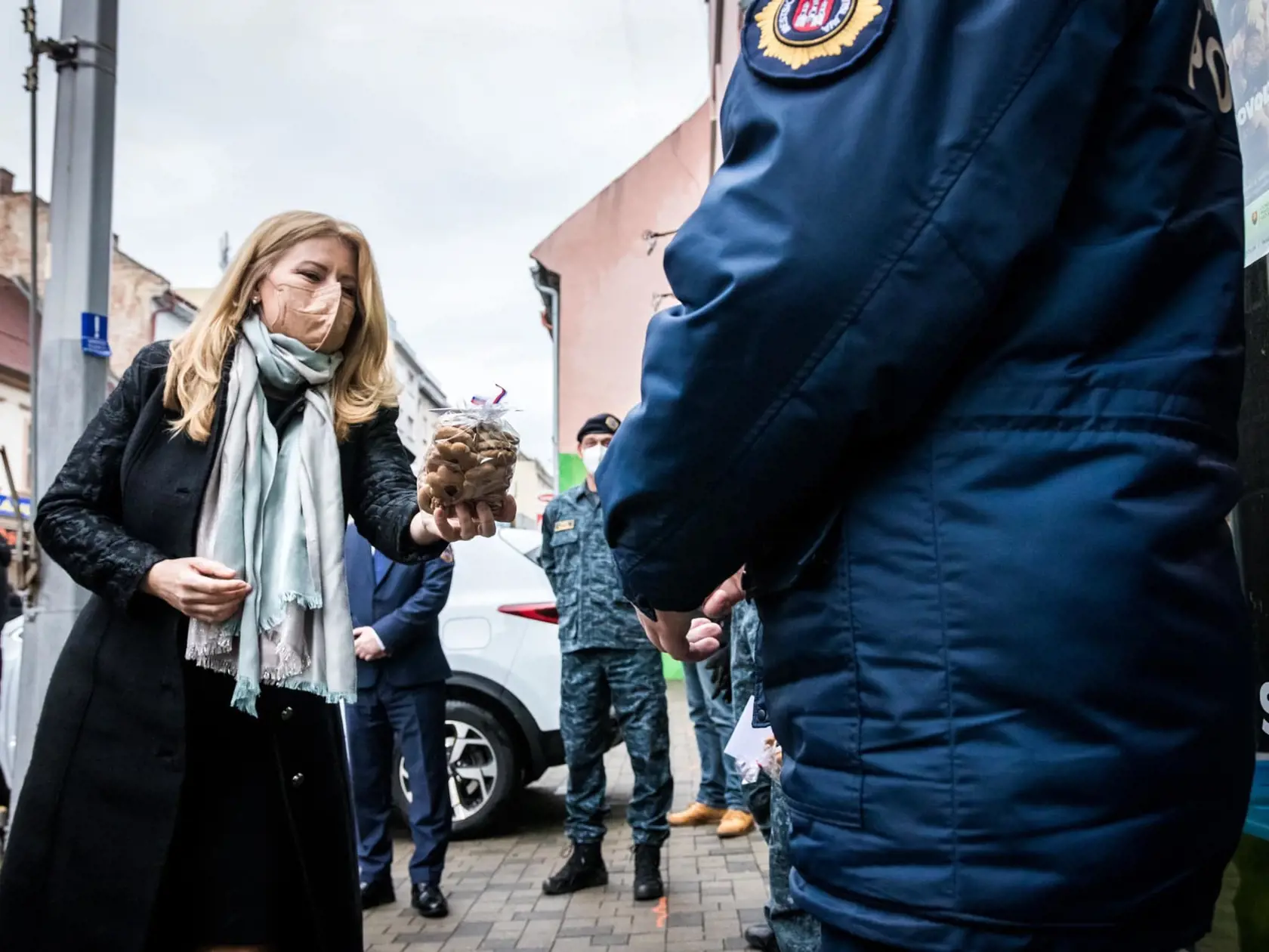Prezidentka sa poďakovala všetkým, ktorí musia byť počas Vianoc v práci