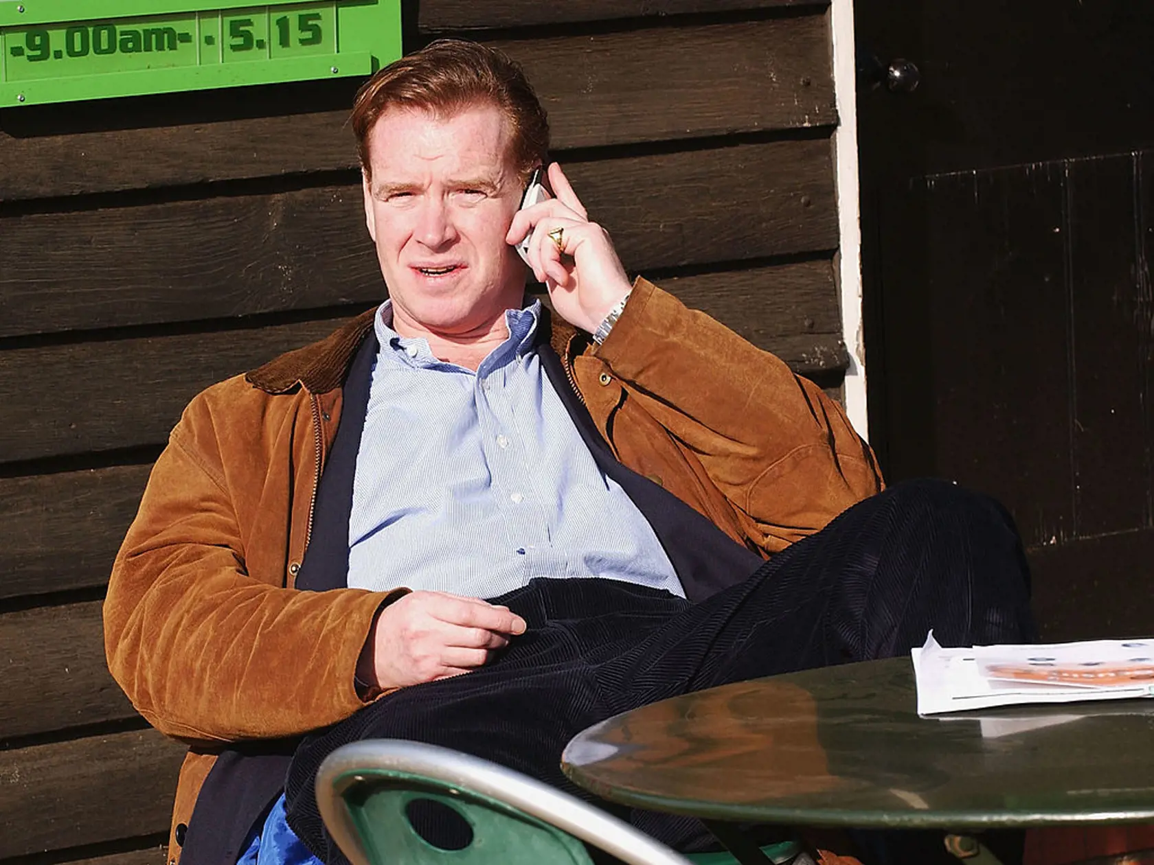 James Hewitt bol milencom princeznej Diany. Kvôli ryšavým vlasom sa roky šíri fáma, že je otcom princa Harryho, hoci aj on sám to odmietol.