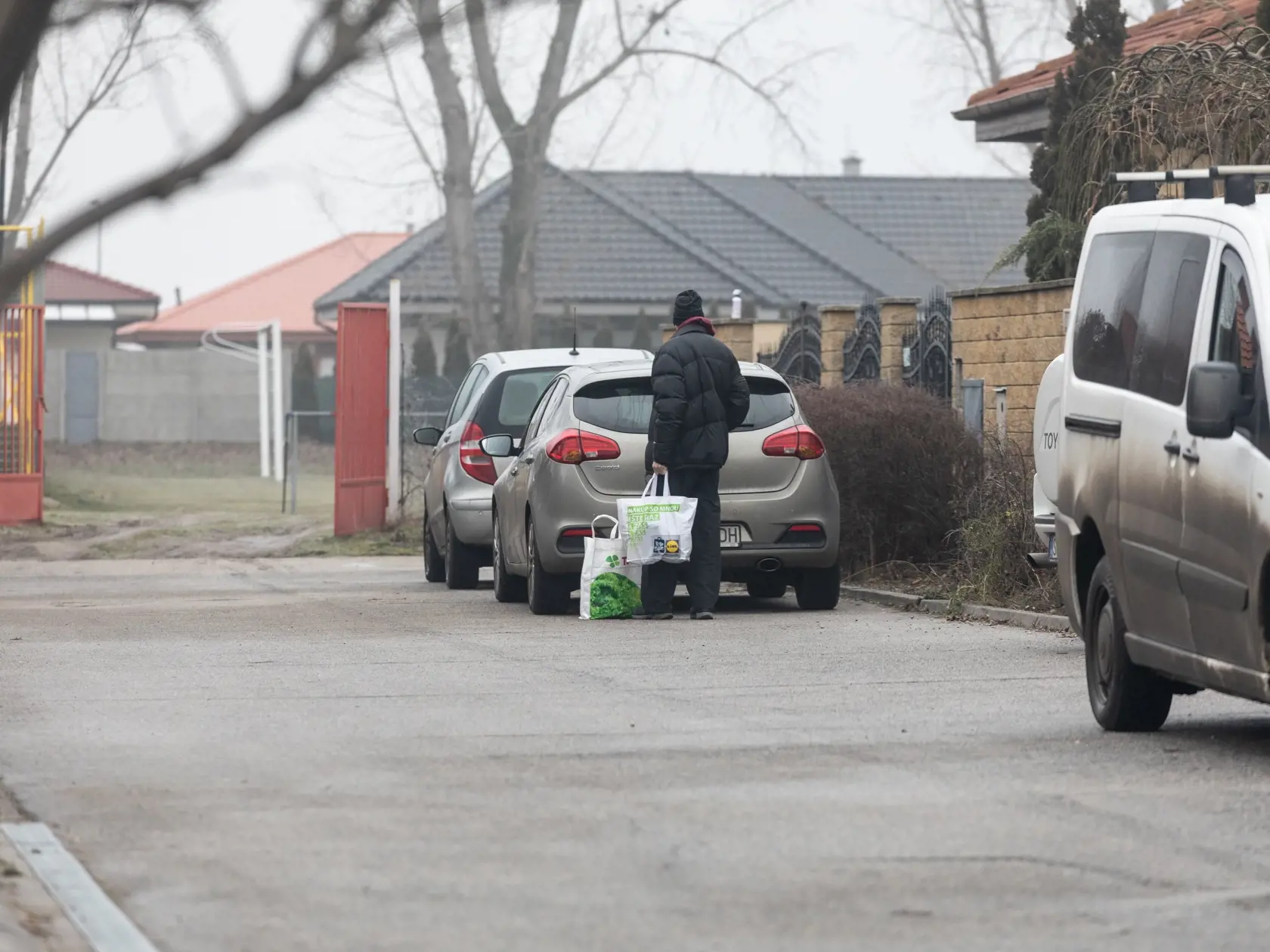 Bývalý generálny prokurátor Dobroslav Trnka deň po prepustení z cely policajného zaistenia v Nitre.