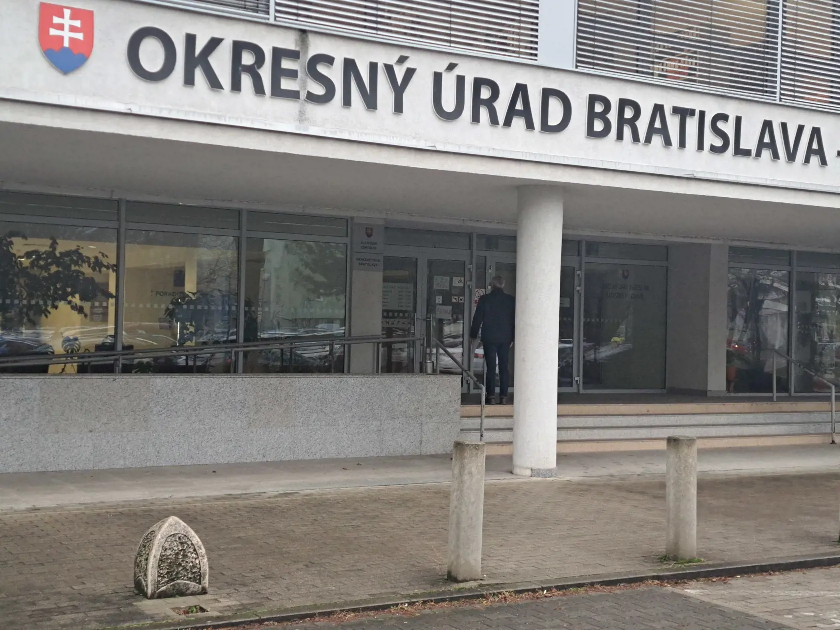Všetci boli prekvapení, že bolo zatvorené.