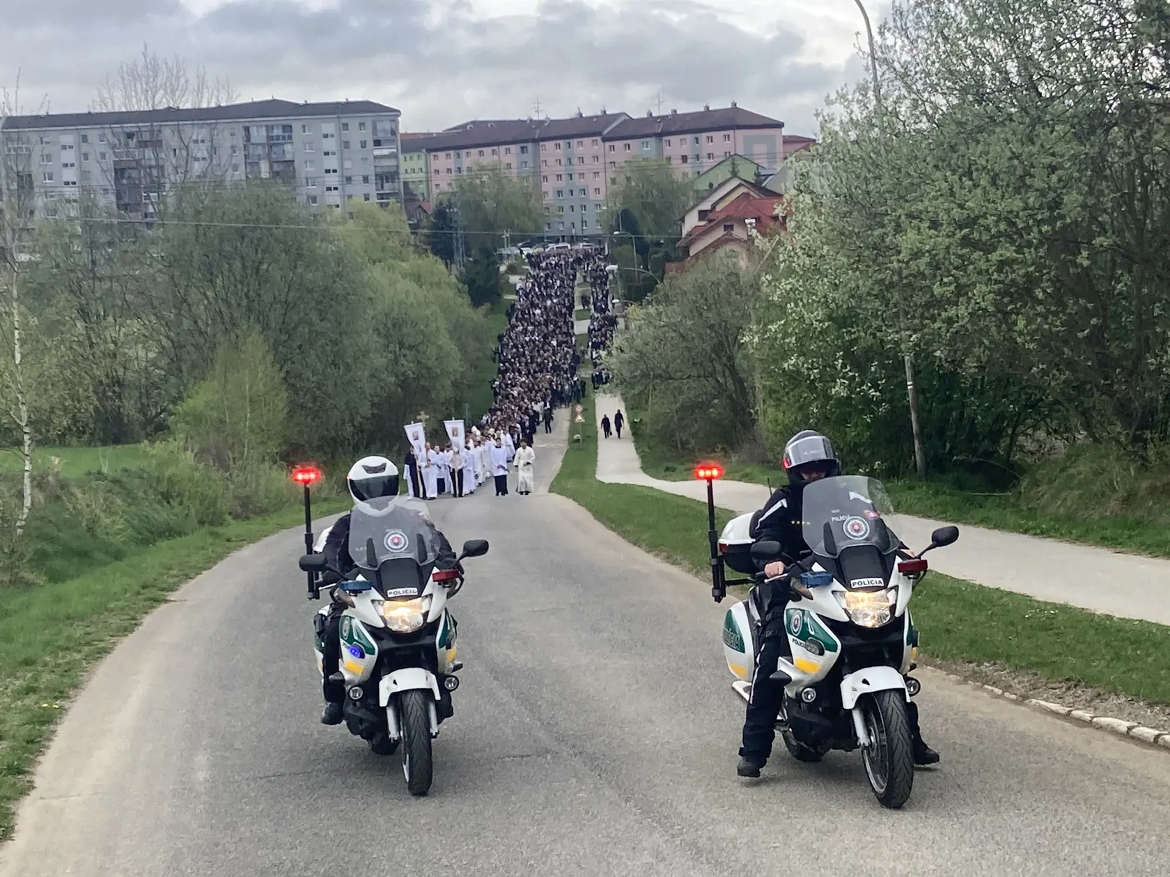 Pohreb troch obetí tragickej havárie pri Spišskej Kapitule v sobotu 6. 4. 2024.
