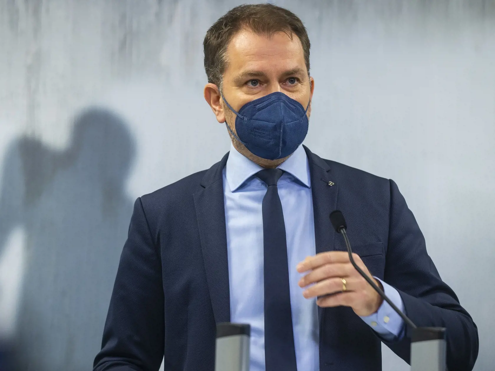 Naopak, najmenšiu dôveru si vyslúžil minister financií Igor Matovič (48), ktorému prejavilo dôveru iba 13 % respondentov.