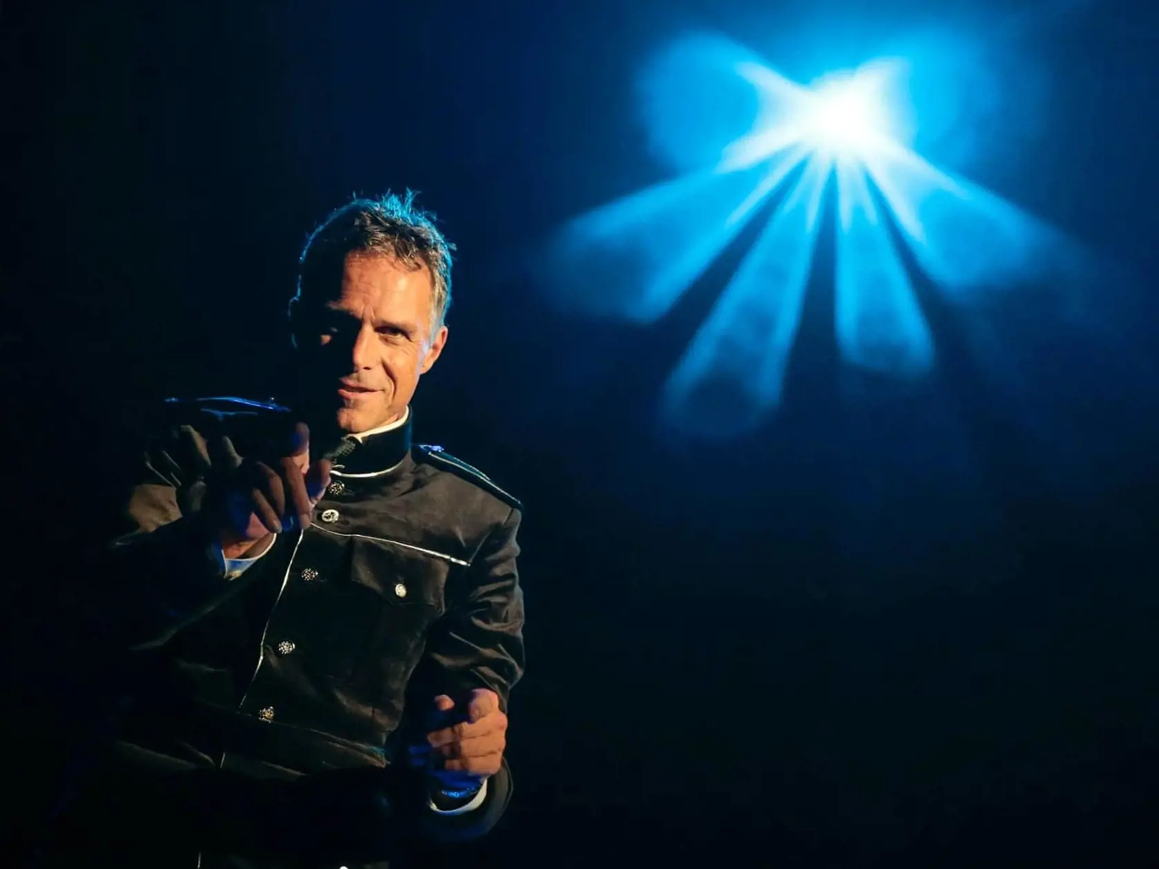 Janek Ledecký