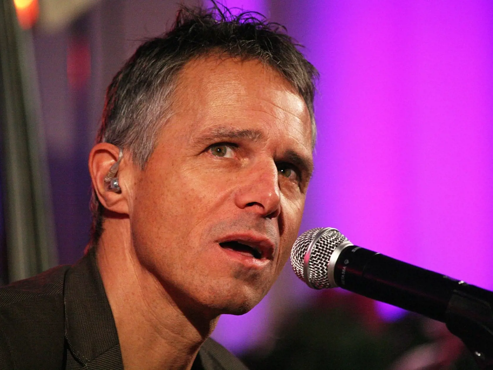 Janek Ledecký