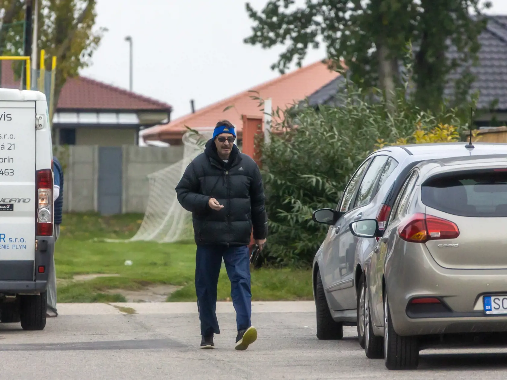 Na snímke je Dobroslav Trnka, pri svojom aute. (archívne foto)