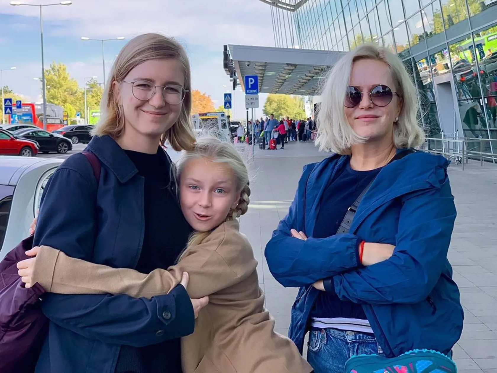 Michaela Čobejová s dcérami