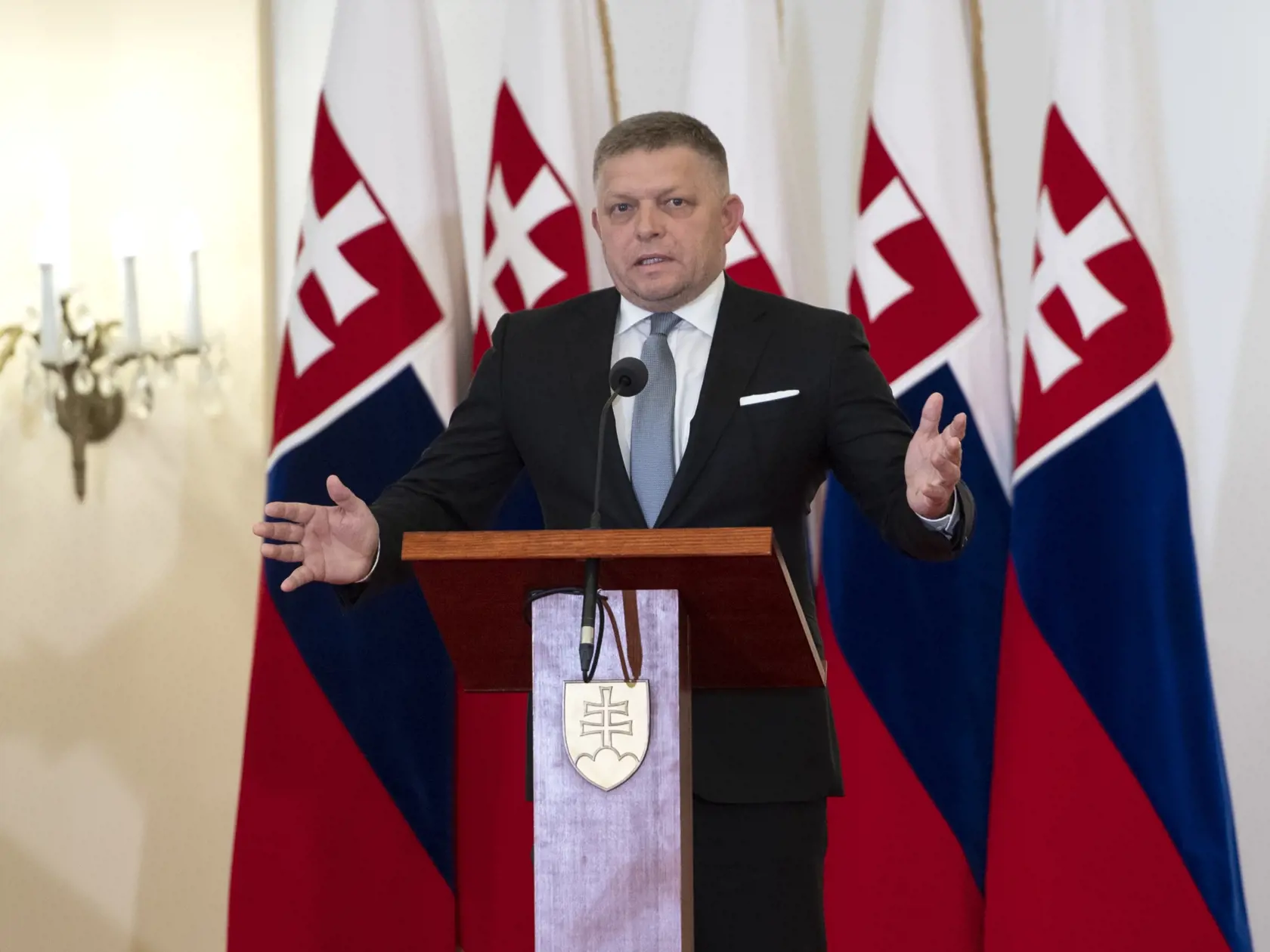 Vyhlásil, že predčasné voľby sú nevyhnutnosť na záchranu Slovenska.