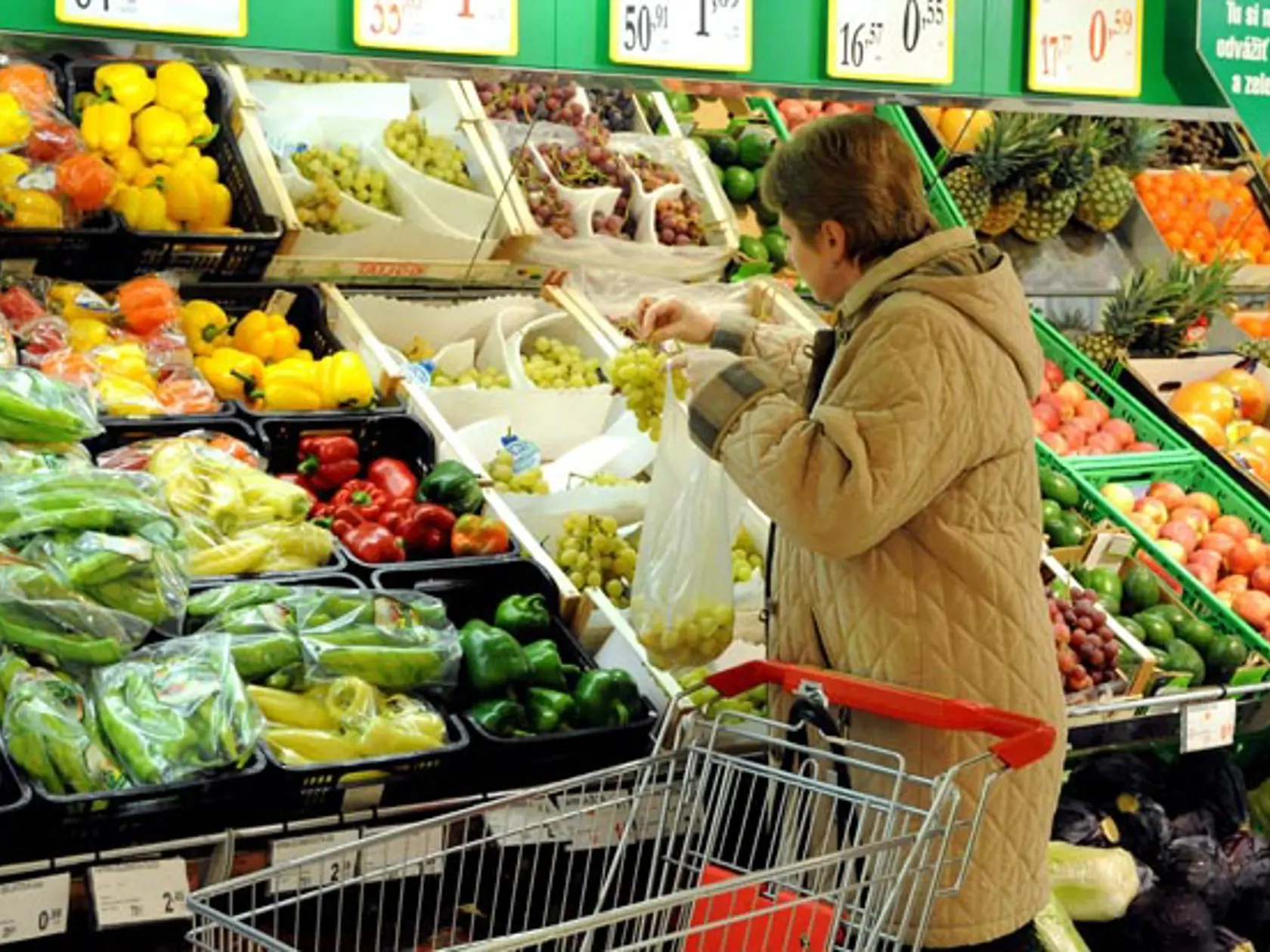 Namiesto citrusov a banánov by sme v zime mali uprednostniť lokálne ovocie, napríklad jablká či hrušky.