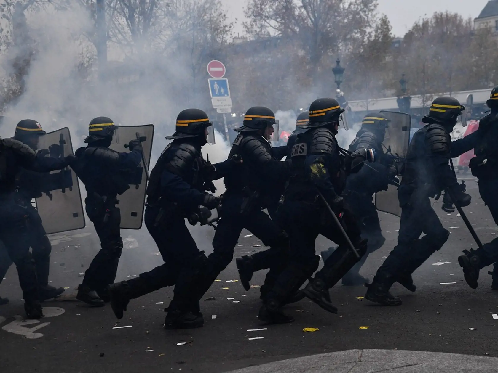 Protesty v Paríži.