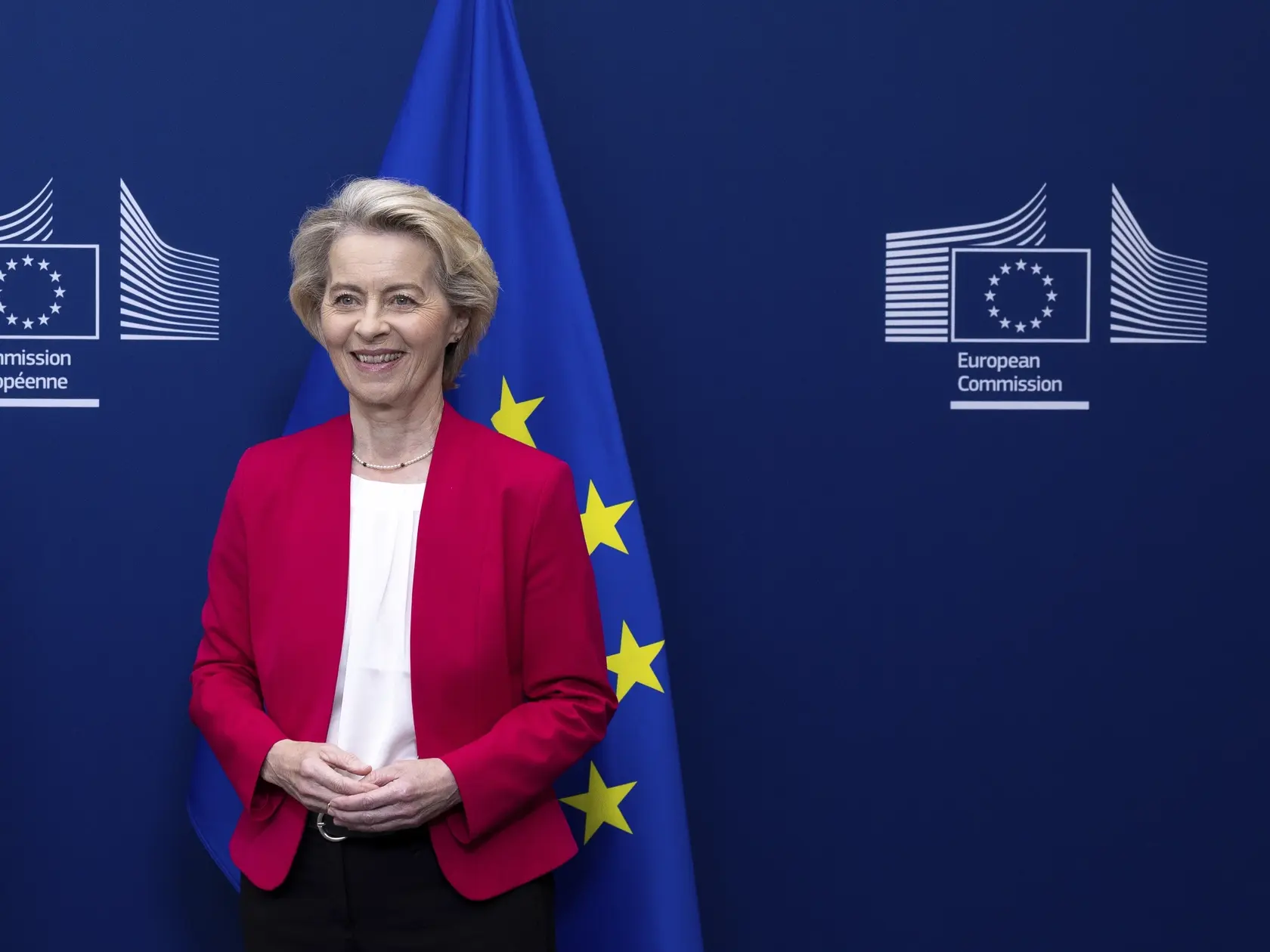 Na snímke predsedkyňa Európskej komisie Ursula von der Leyenová pred začiatkom miniplenárneho zasadnutia Európskeho parlamentu v Bruseli 21. mája 2025.