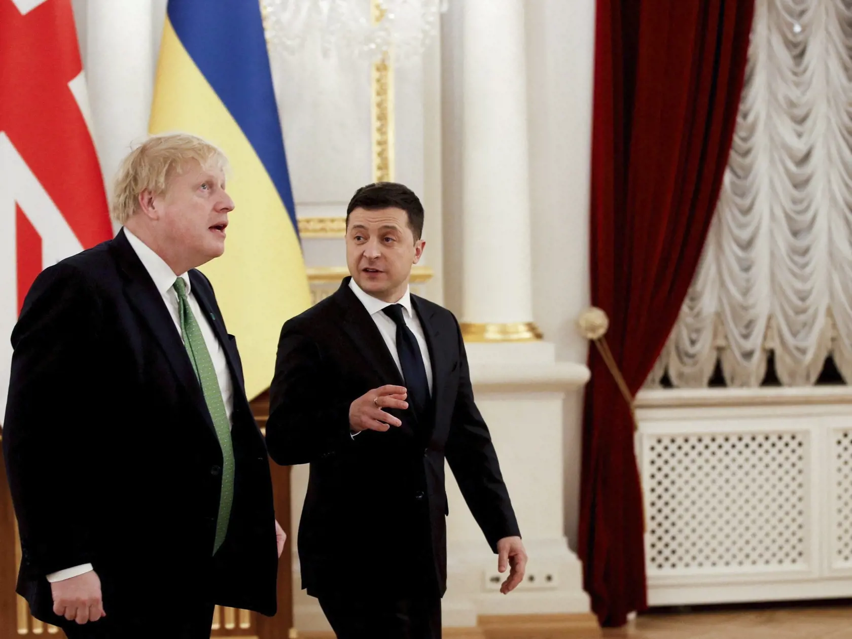 Ukrajinský prezident Volodymyr Zelenskyj podpísal v pondelok výnos, na základe ktorého stanovil, že streda 16. februára bude na Ukrajine Dňom jednoty.