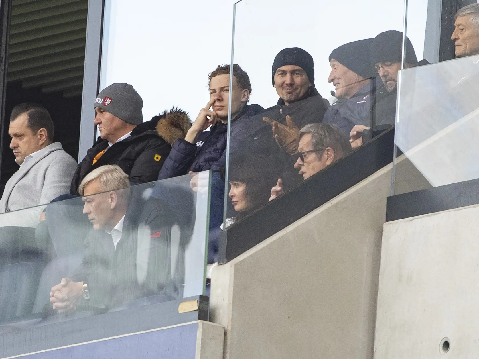Vo VIP nechýbal tréner hokejovej reprezentácie Craig Ramsay či Miroslav Šatan.