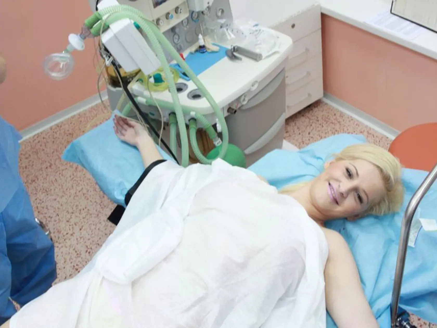 Zuzana pred operáciou v minulosti.