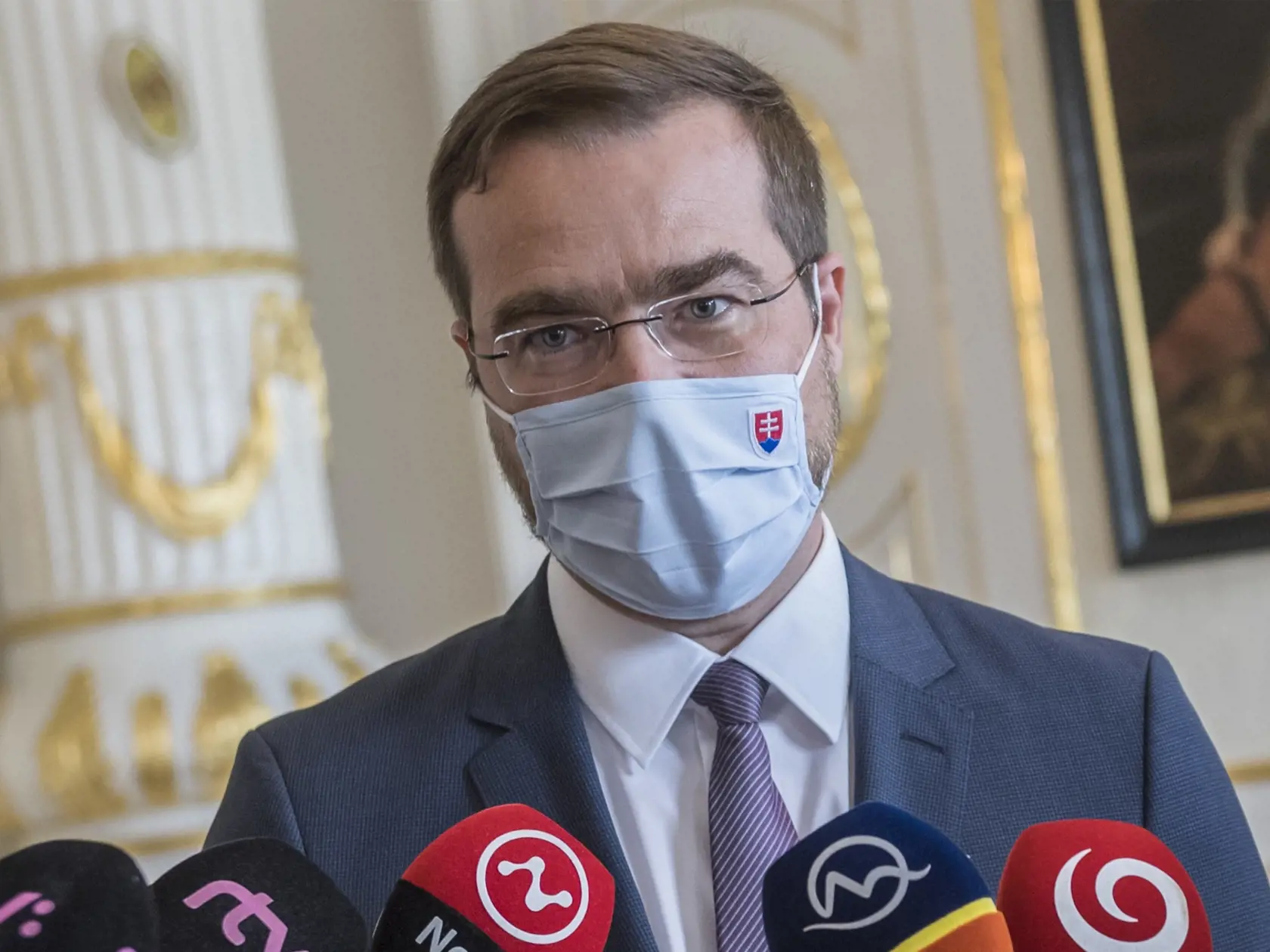 Na snímke minister zdravotníctva SR Marek Krajčí počas prijatia zástupcov Klubu cystickej fibrózy u prezidentky SR Zuzany Čputovej v Prezidentskom paláci v Bratislave 11. júna 2020 v Bratislave. FOTO TASR - Martin Baumann