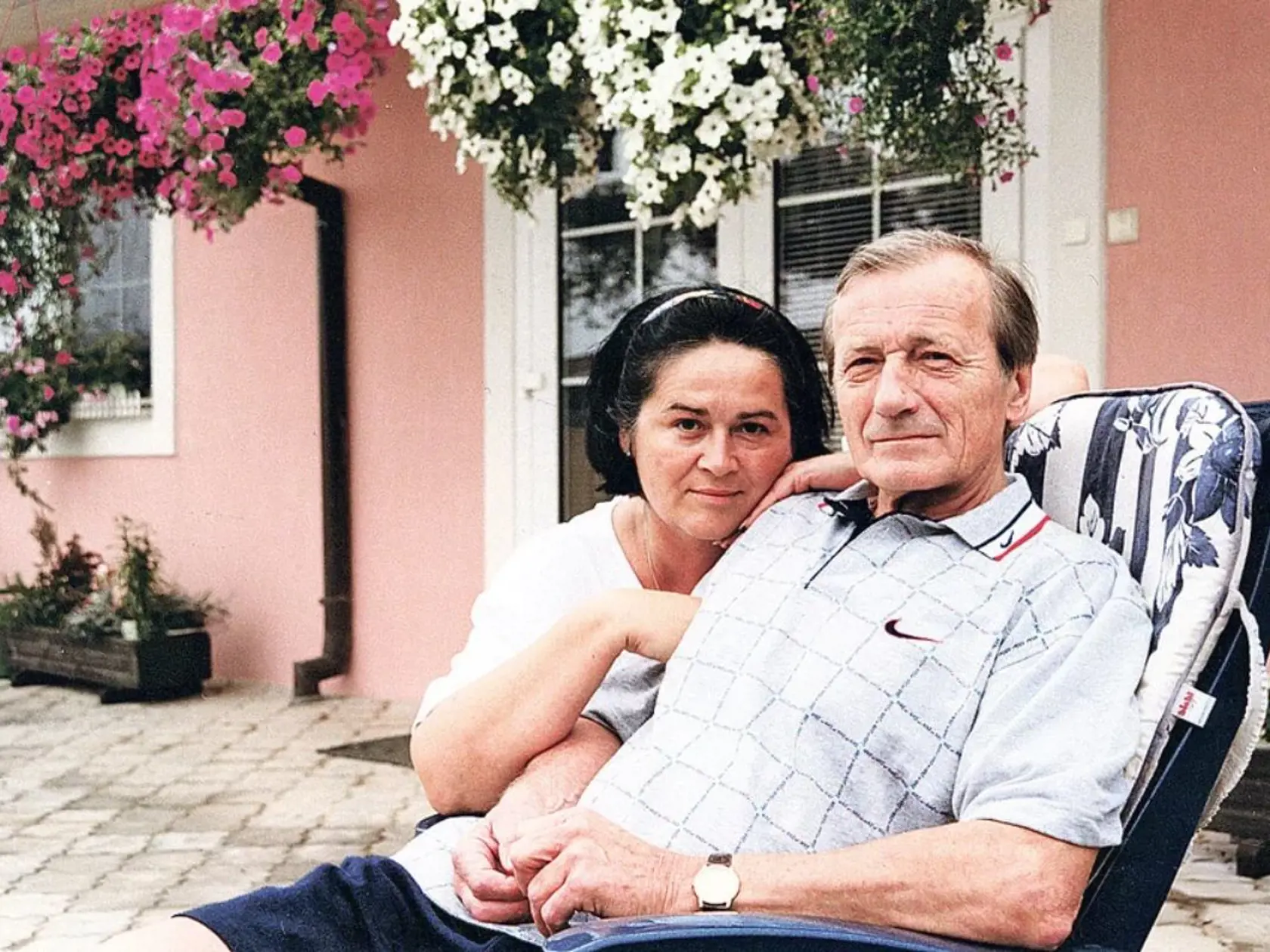 S Hanou sa zoznámili počas nakrúcania pašerácke drámy Noční jazdci (1981) v Tatrách.
