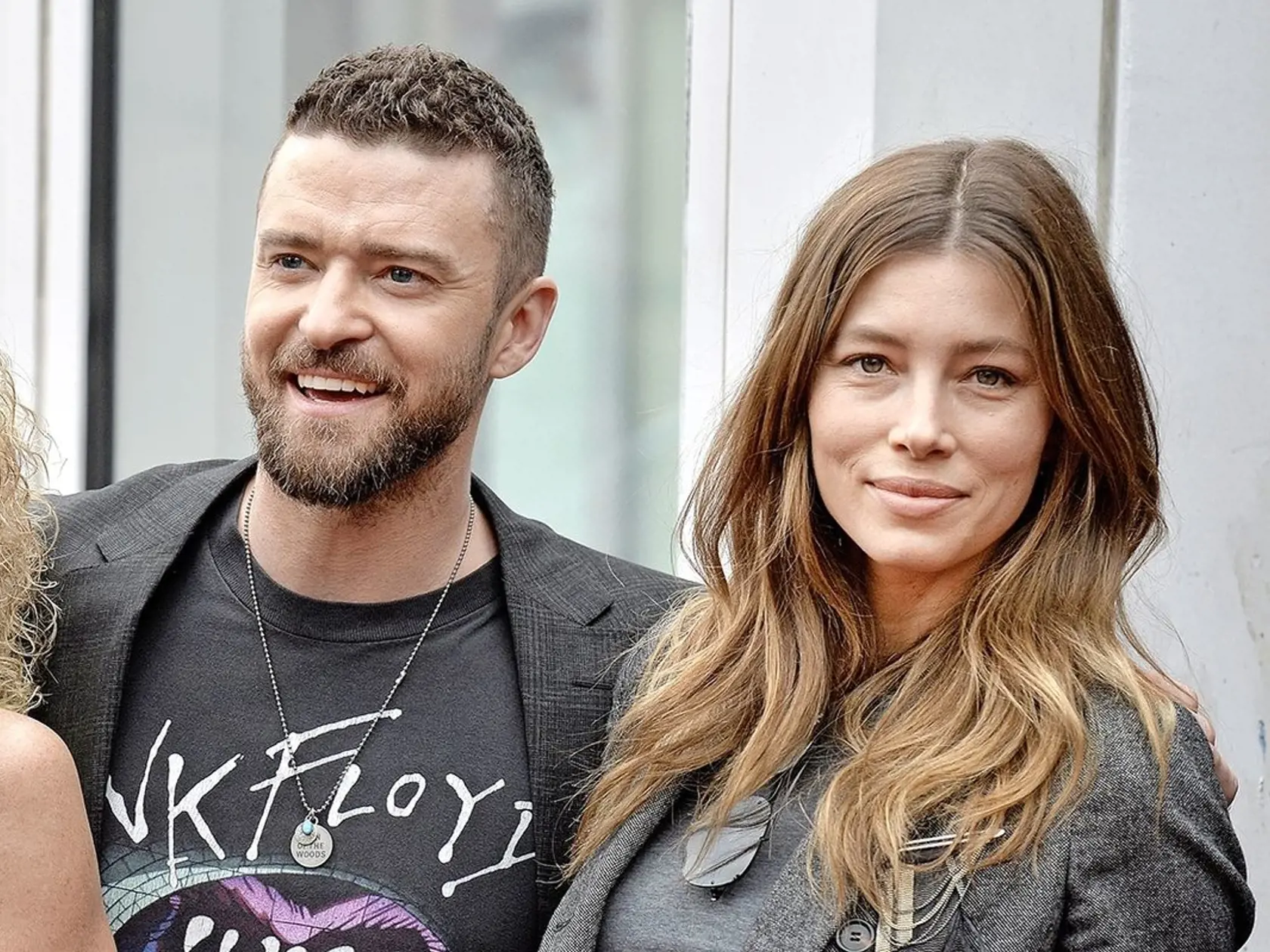 Jessica Biel a Justin Timberlake randili od roku 2007, nakrátko sa rozišli v roku 2011, no o rok nato už zasa tvorili pár. 