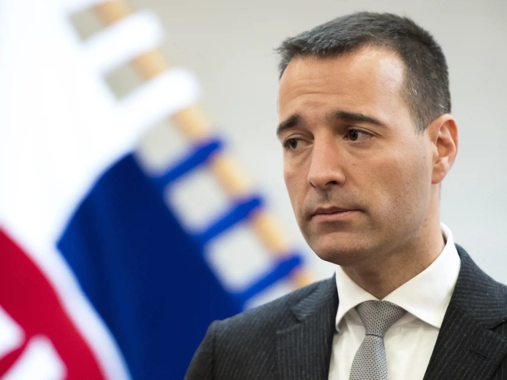 Na snímke minister zdravotníctva SR Tomáš Drucker na tlaèovej konferencii po rokovaní výboru NR SR pre zdravotníctvo o kandidatúre Slovenska na sídlo Európskej liekovej agentúry. V Bratislave 21. novembra 2017. FOTO TASR - Marko Erd