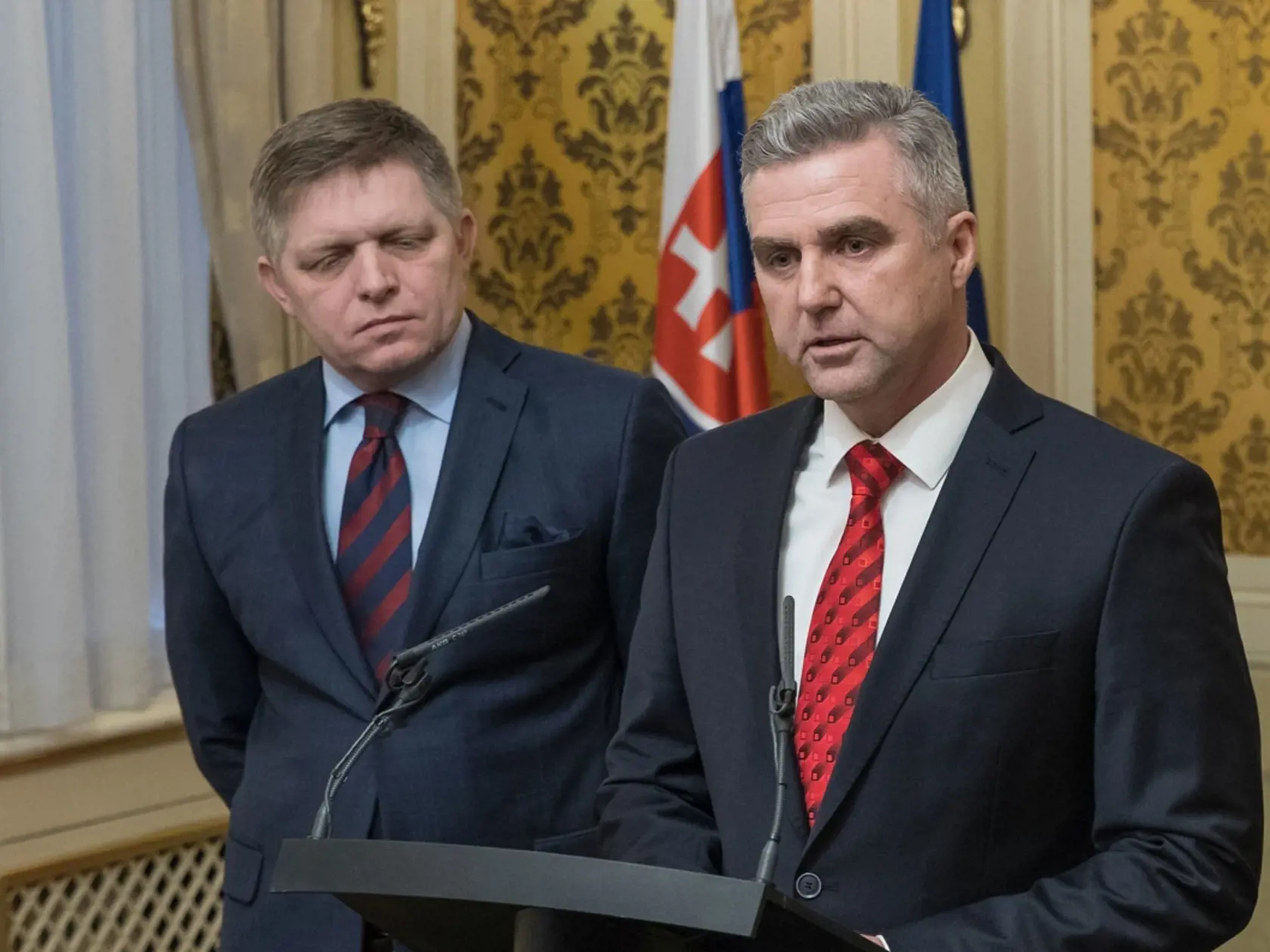 Silná trojka: Robert Fico, Robert Kaliňák a Tibor Gašpar. Takto ponúkli milión eur za informácie vedúce k odhaleniu páchateľov vraždy Jána Kuciaka.