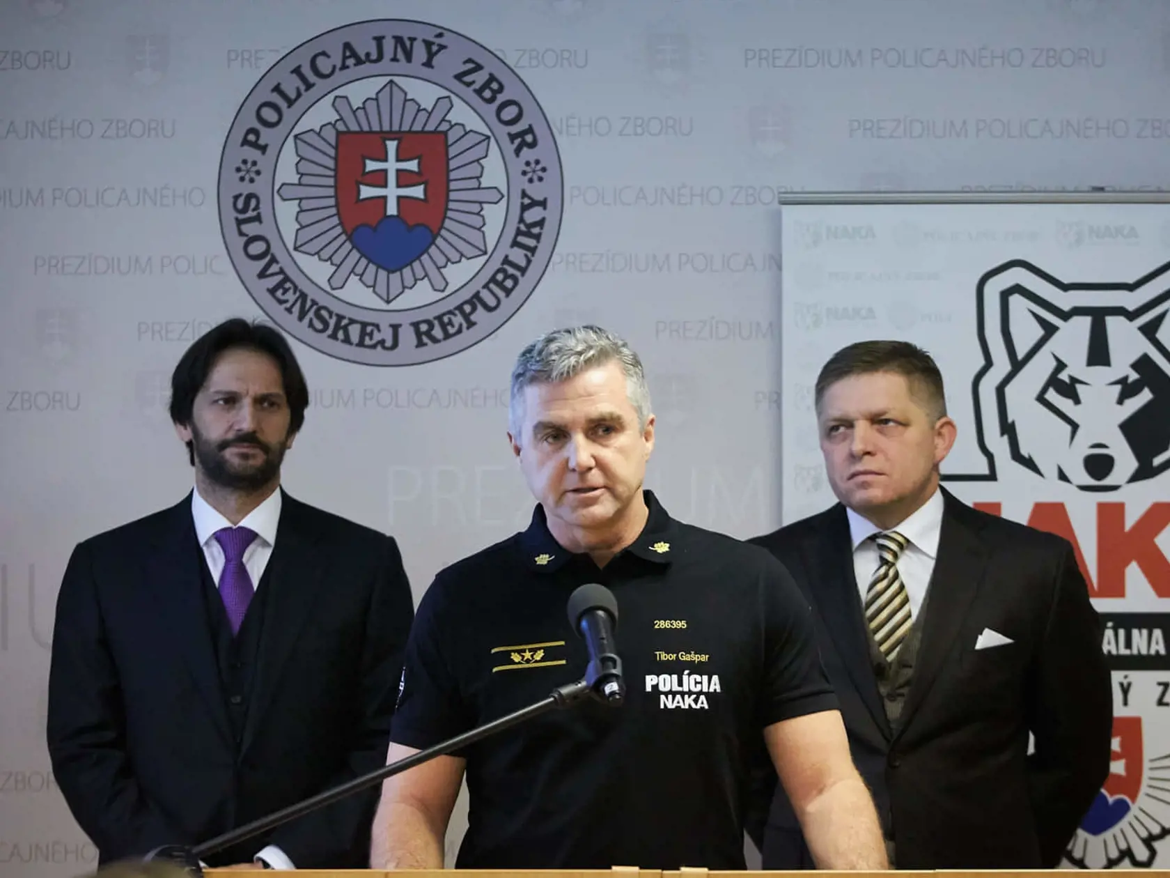 Exminister vnútra Robert Kaliňák, exprezident policajného zboru Tibor Gašpar a expremiér Robert Fico.