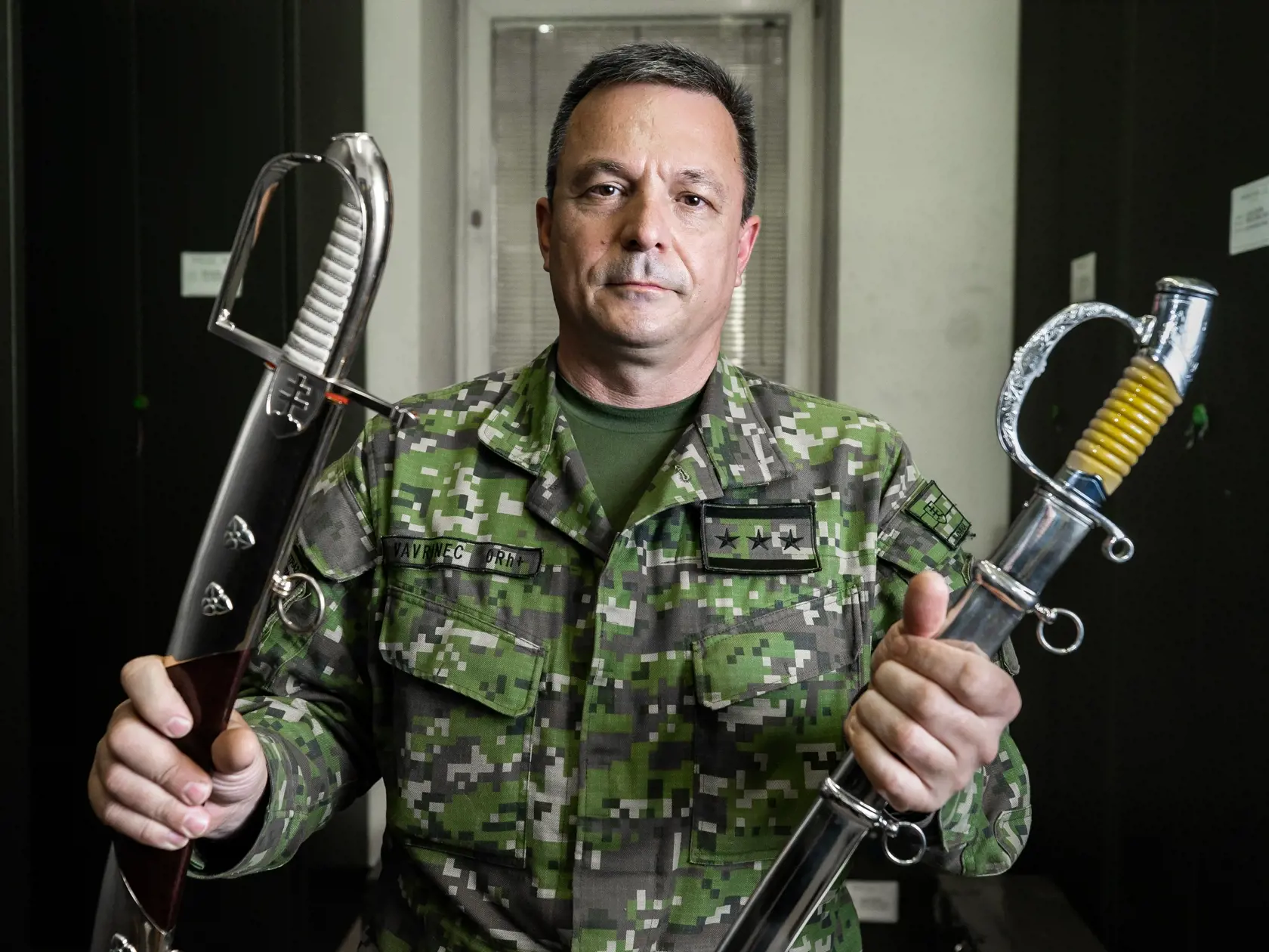 Plukovník Branislav Vavrinec - veliteľ Čestnej stráže prezidentky Slovenskej republiky
