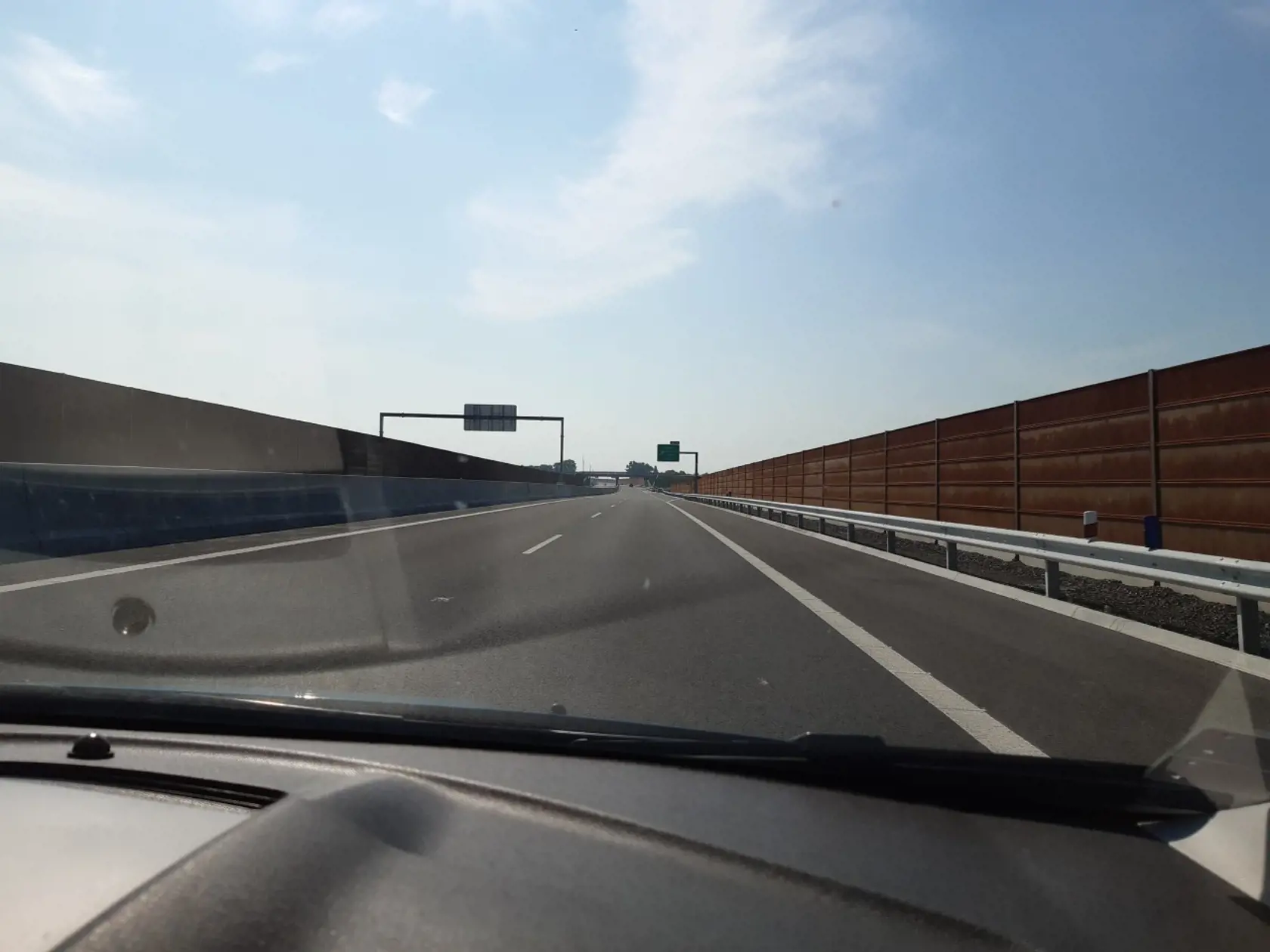 Na novom úseku R7 je povolená rýchlosť 130 km/h.