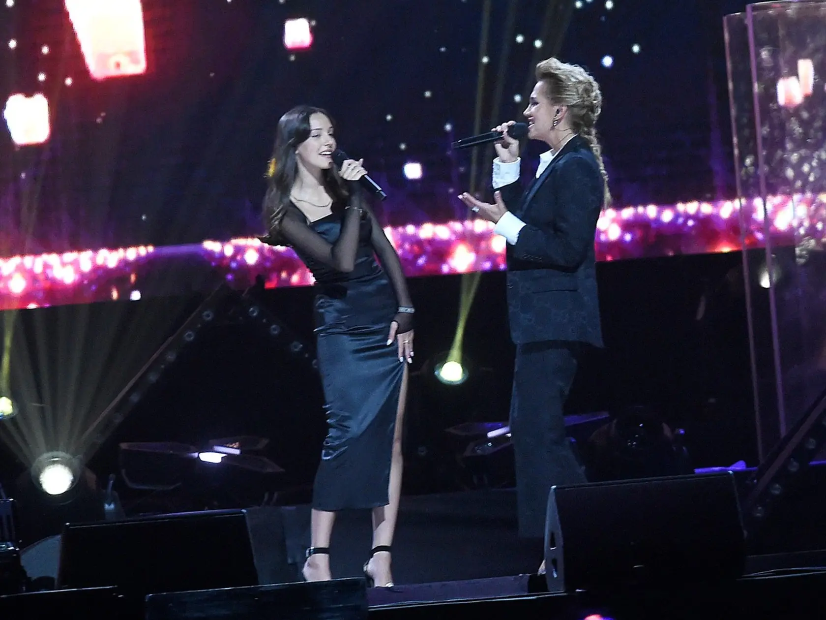 Charlotte Gottová, Dara Rolins