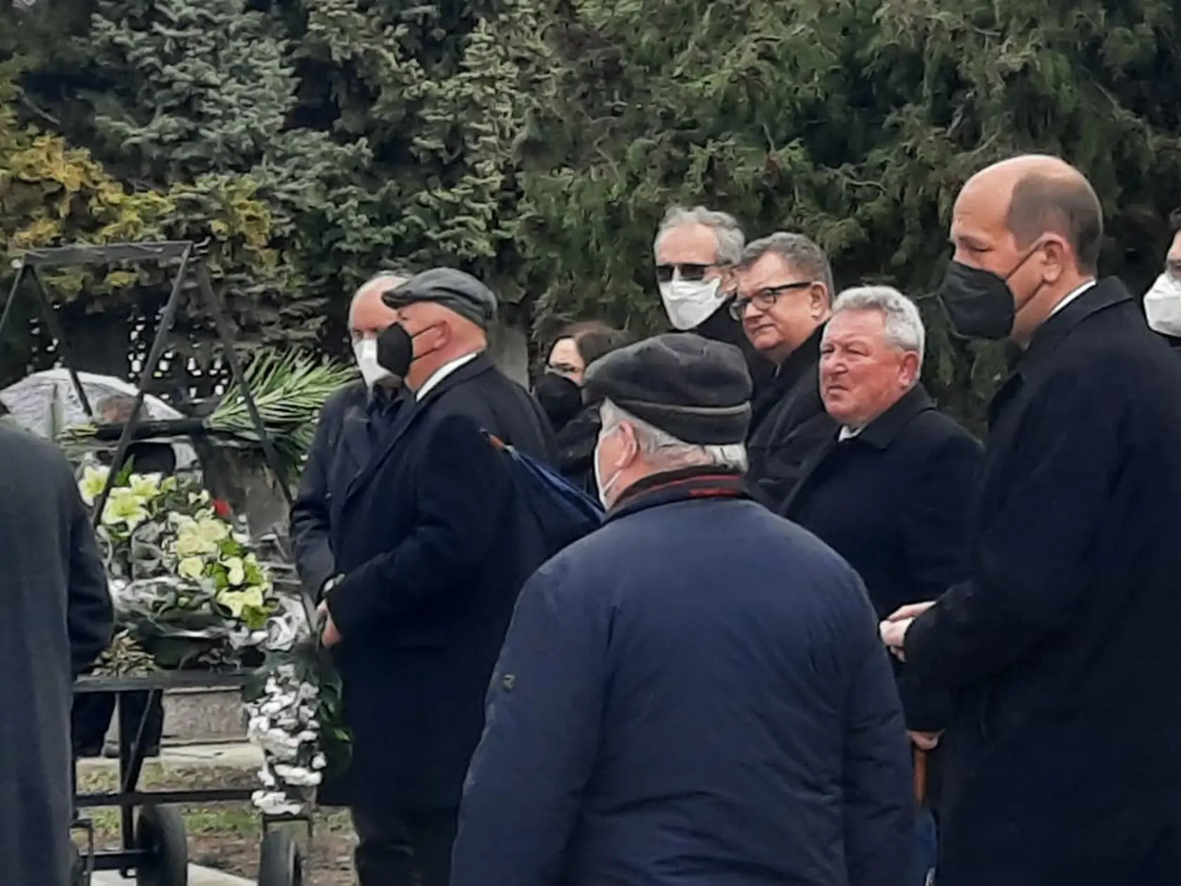 Pohreb Eduarda Kukana, na snímke je Ivan Štefanec