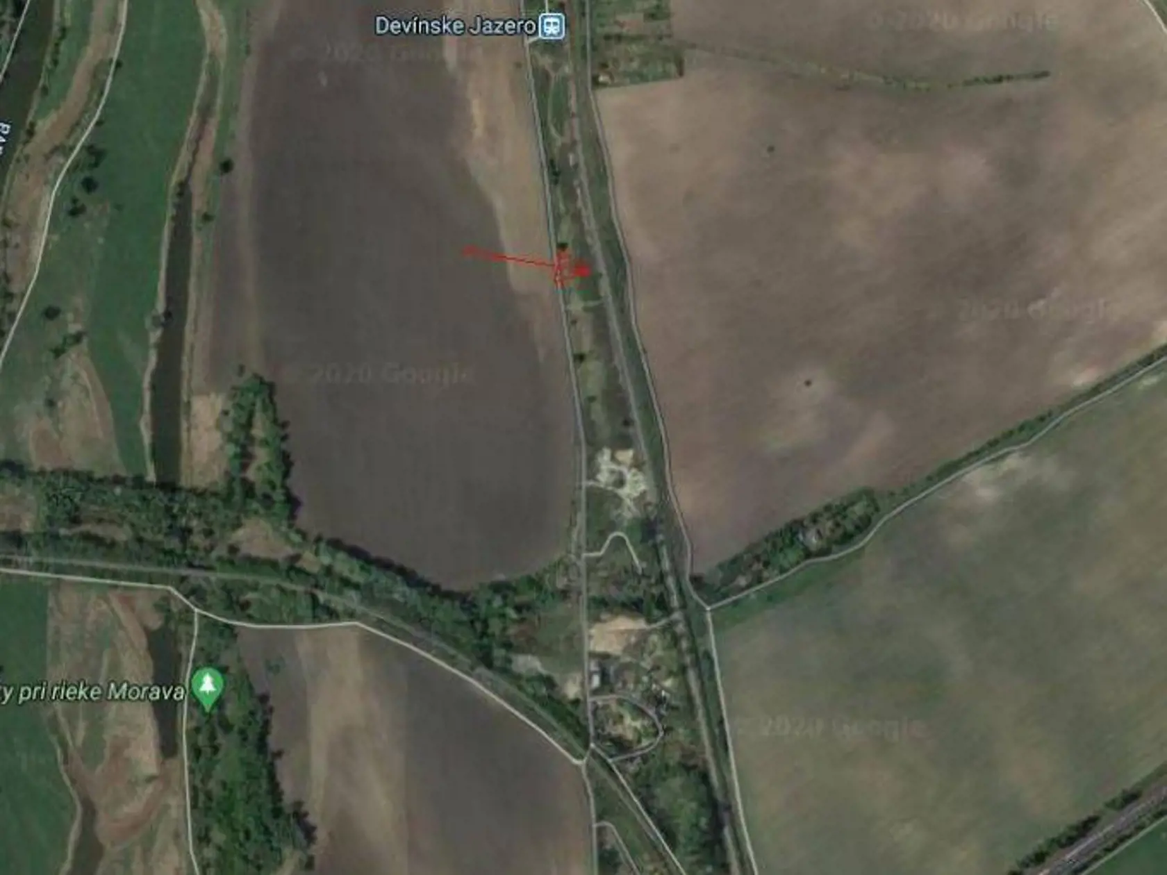 Bunker sa nachádza v príjemnej lokalite na okraji Bratislavy.