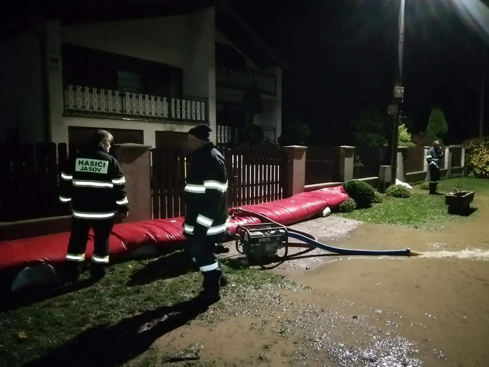 Kritická situácia v obci Paňovce