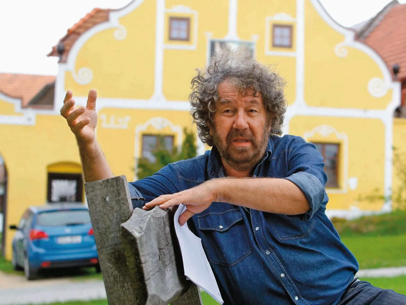 Vkus režisérovi diktujú diváci. „Sami si žiadajú filmy z českého prostredia,“ vraví. 