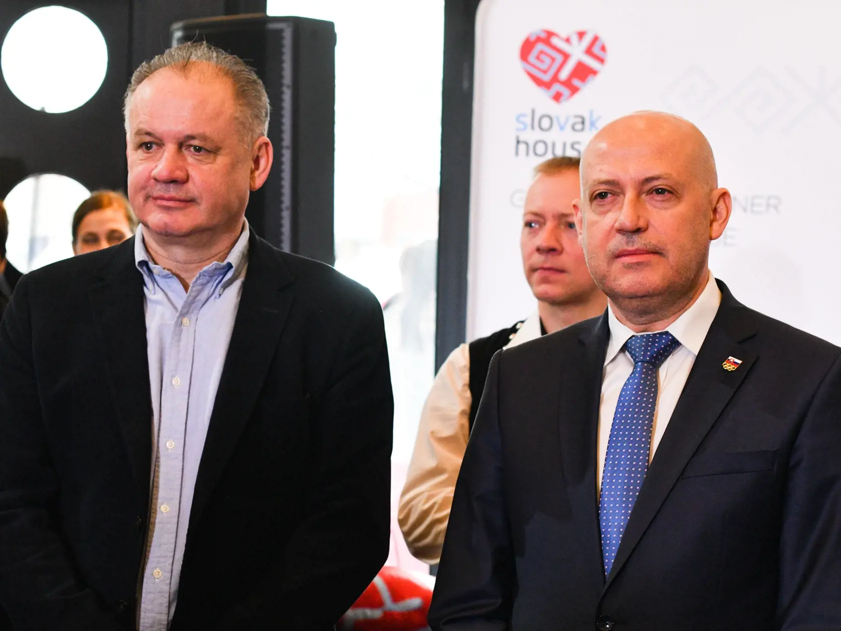Zľava: Prezident SR Andrej Kiska a prezident SOV Anton Siekel počas slávnostného otvorenia Slovenského domu.