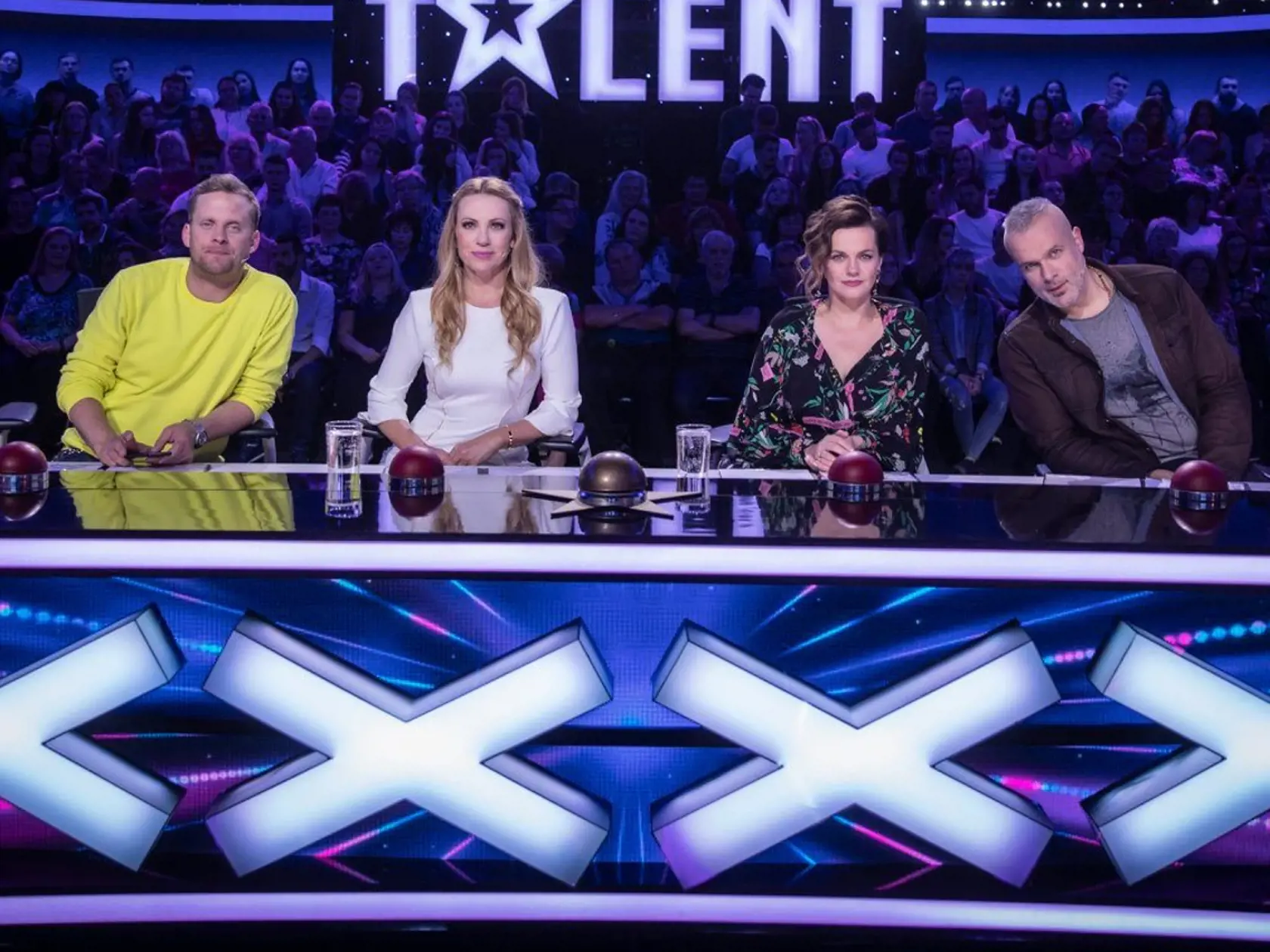 Máj 2019: Jakub Prachař, Diana Mórová, Marta Jandová a Jaro Slávik opäť pripravujú nové časti šou.