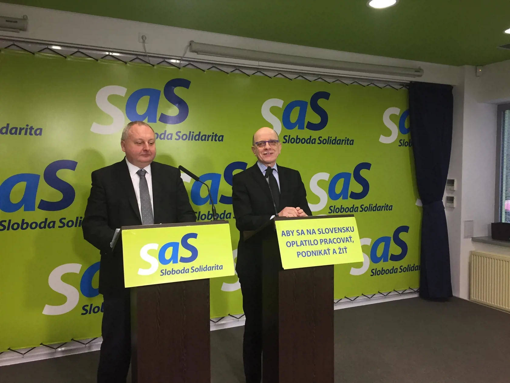 Alojz Baránik, poslanec NR SR za SaS a Marcel Suchár, právnik.