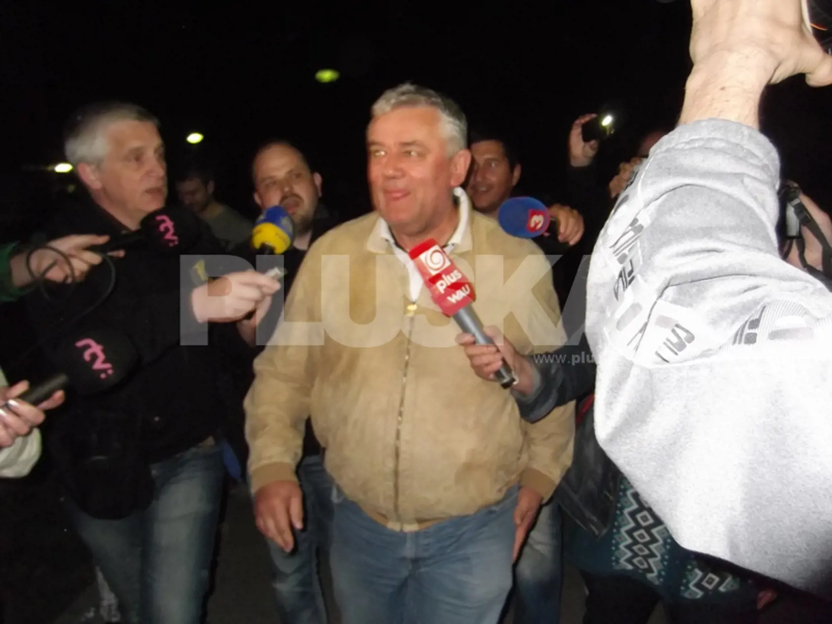 Z archívu: Ján Slota oi prepustení po dopravnom incidente.
