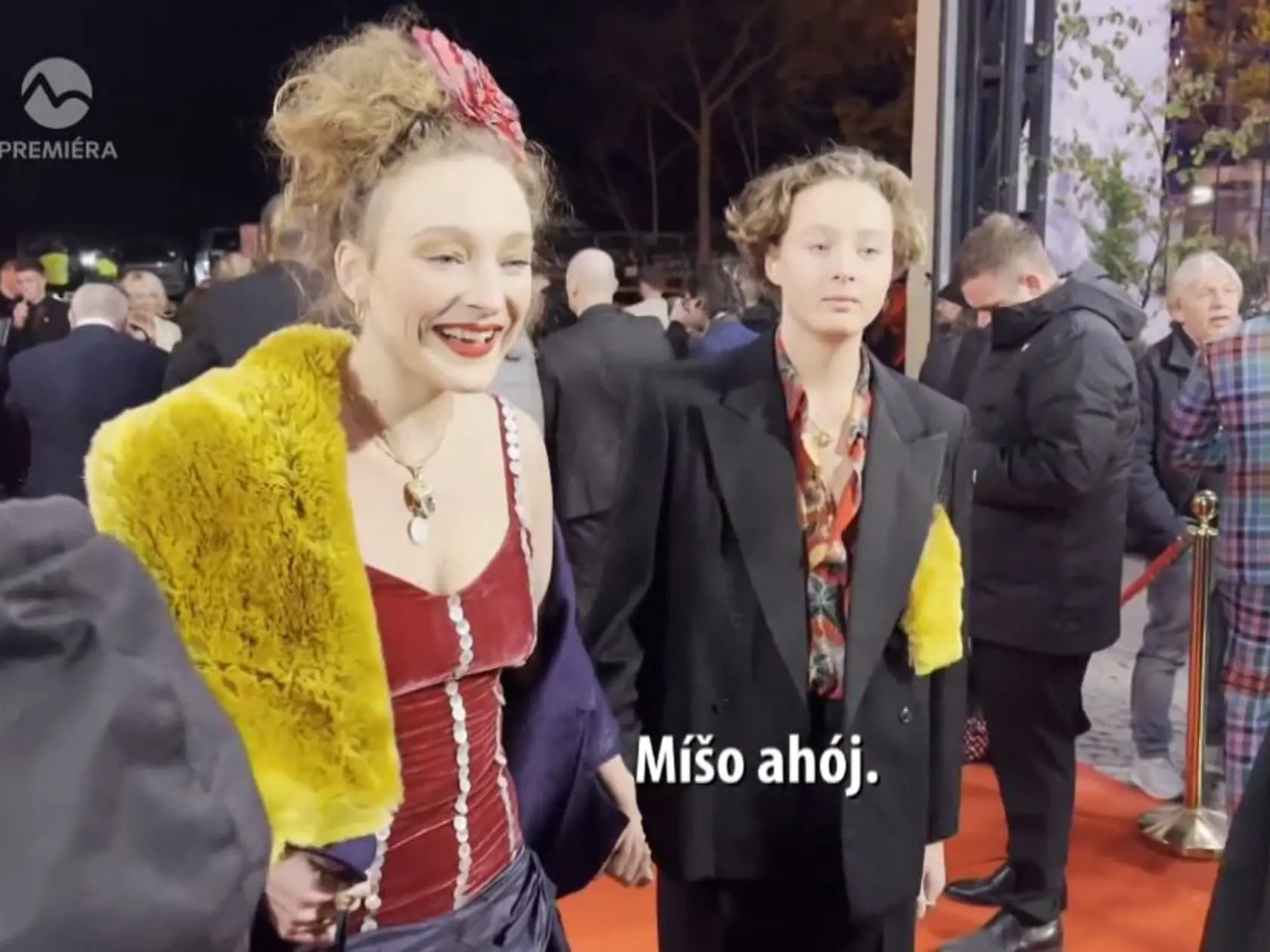 Údajný syn Karla Gotta Hugo na Českom Slávikovi. Prišiel v spoločnosti sestry (vľavo).