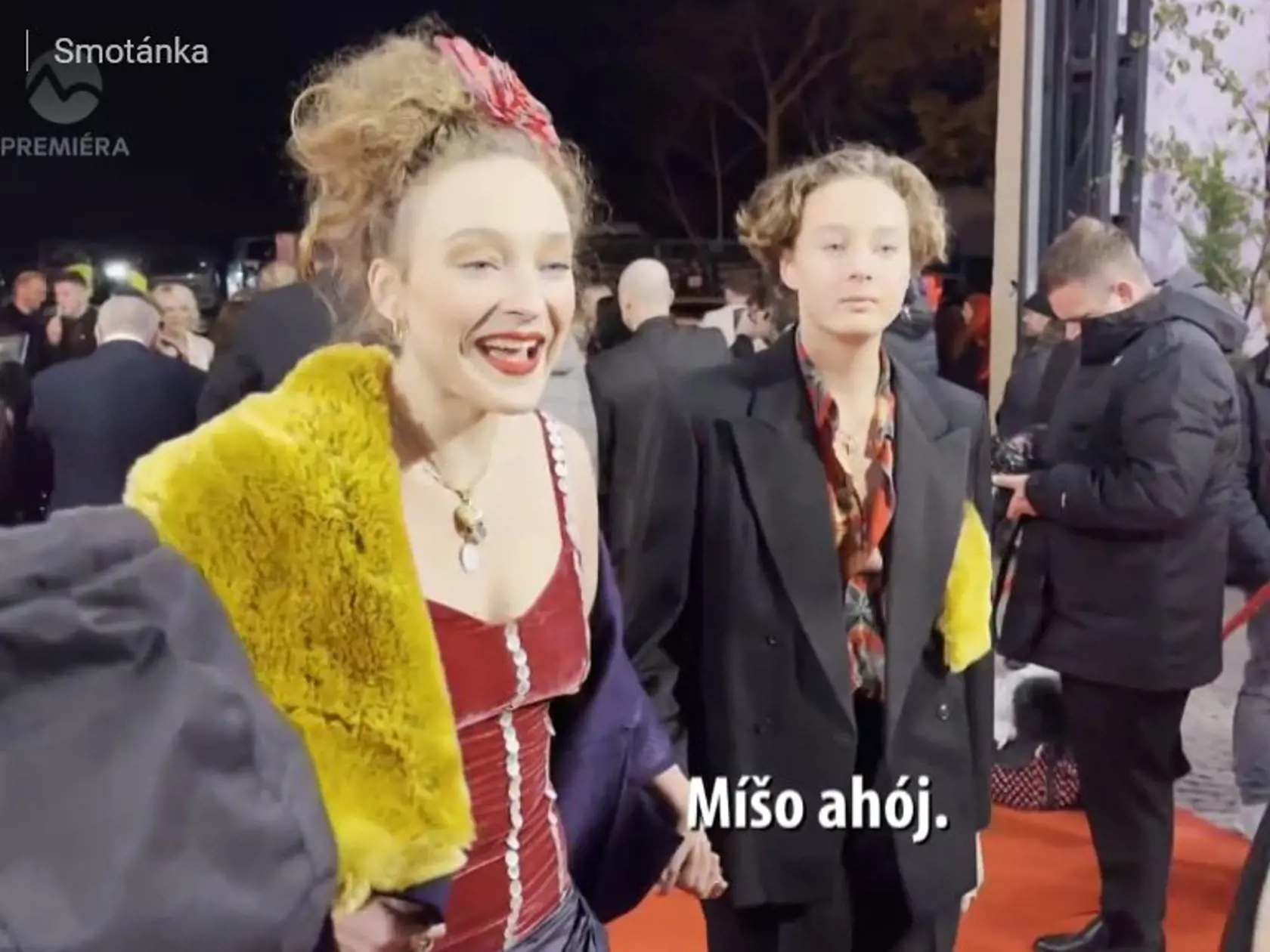 Údajný syn Karla Gotta Hugo na Českom Slávikovi. Prišiel v spoločnosti sestry (vľavo).