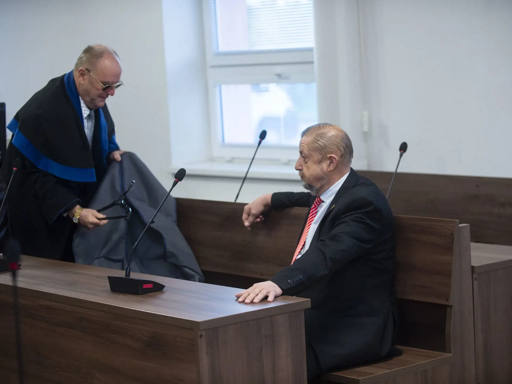 Súdny proces s exšéfom Najvyššieho súdu Štefanom Harabinom.