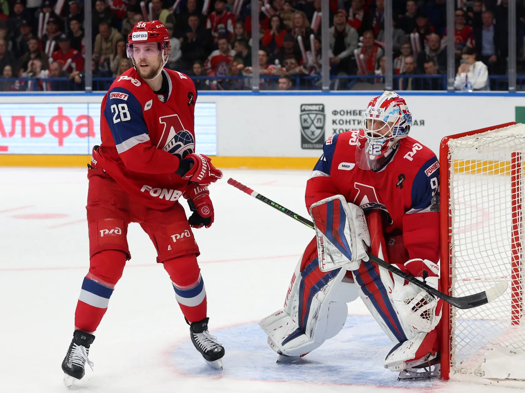 Obranca Martin Gernát neposilní Slovensko na MS v hokeji 2025.