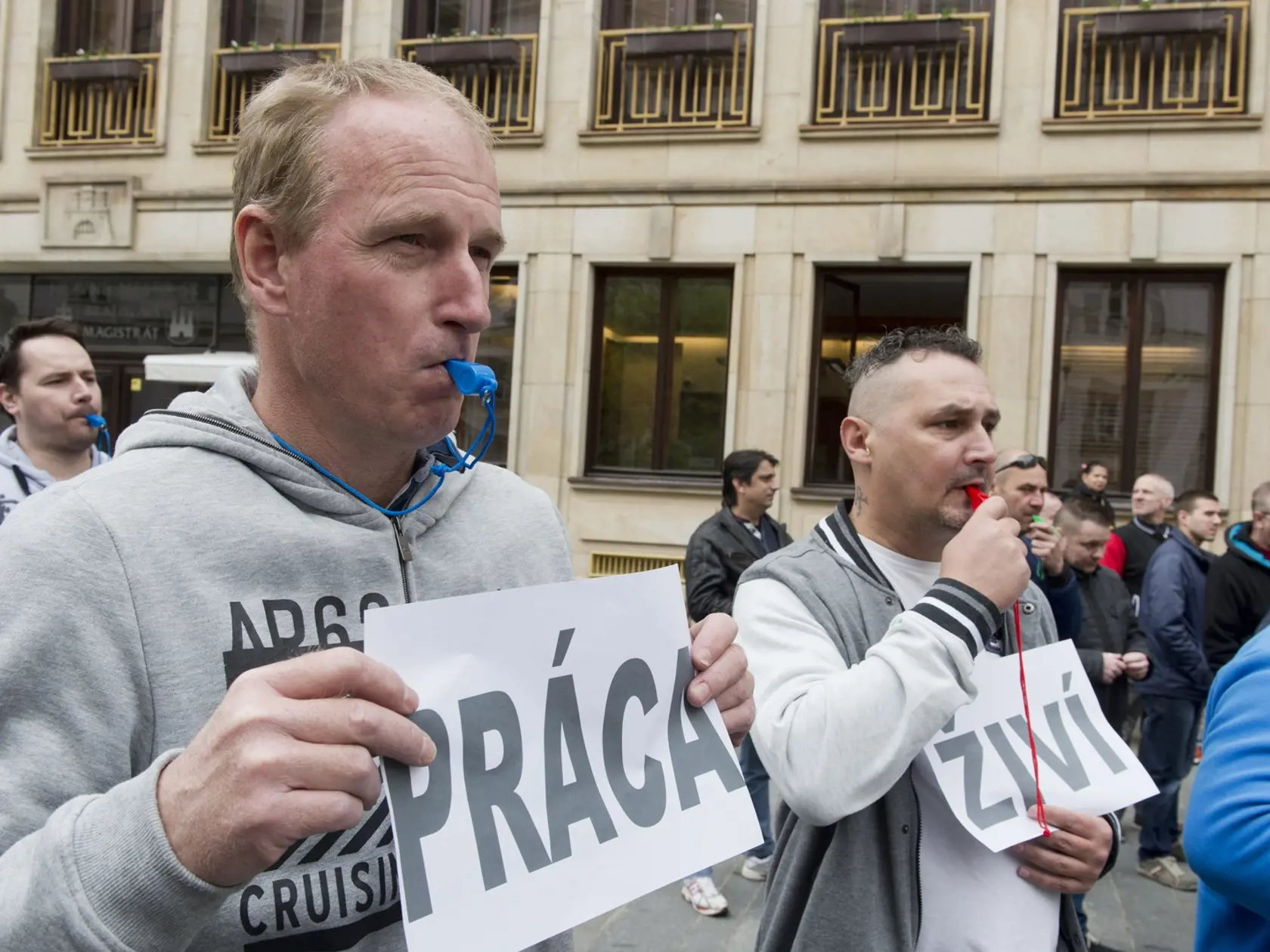 Taxikári proti Uberu protestujú už dlho.