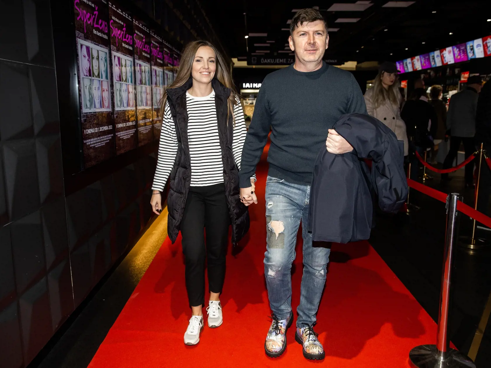 Premiéra filmu "Superžena" v Bratislave. Na snímke Andrej Bičan s priateľkou Michaelou.