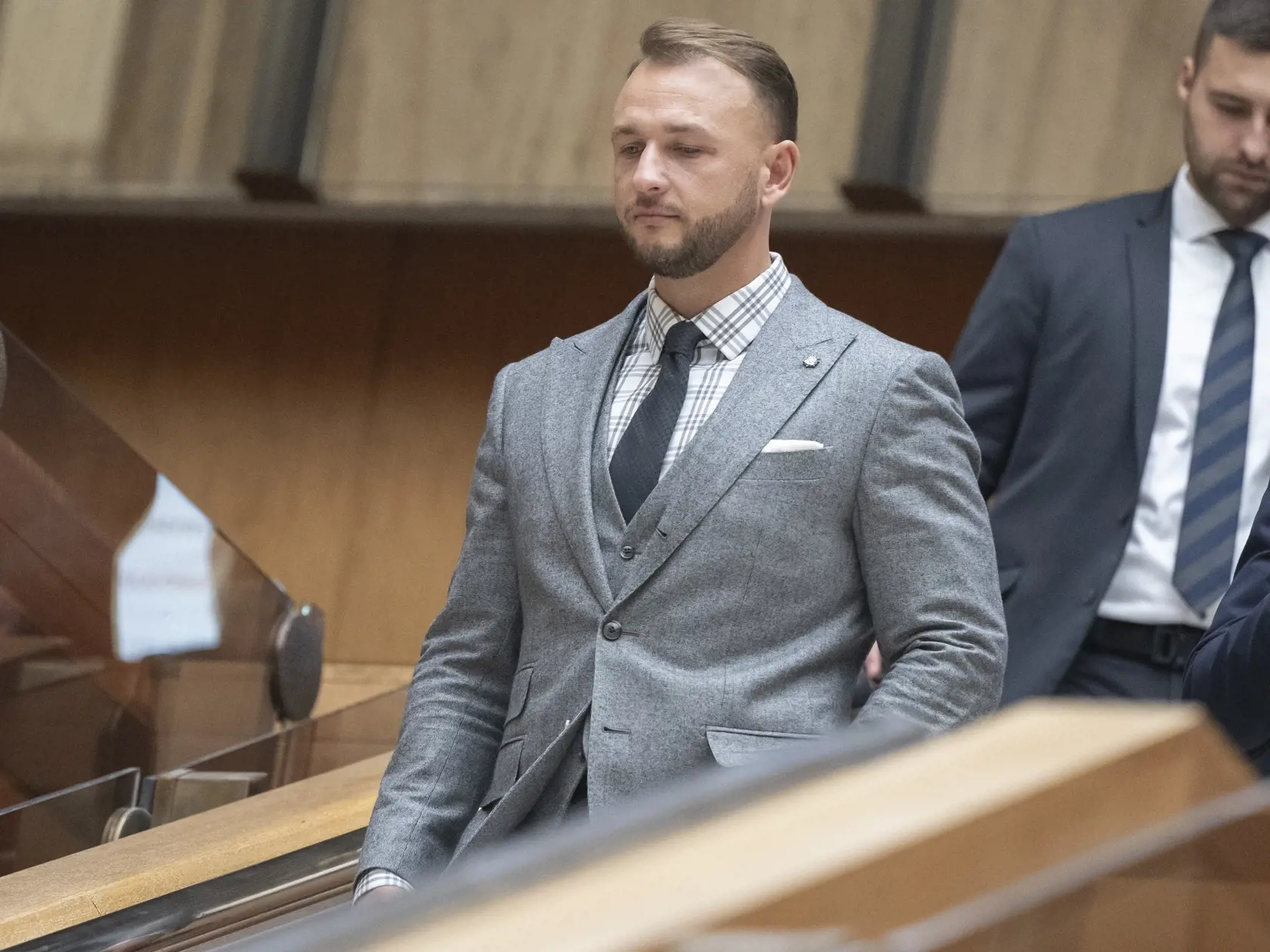 Ďalším z bodov programu je predĺženie a dočasné obnovenie kontroly na vnútornej hranici Slovenskej republiky s Maďarskom.