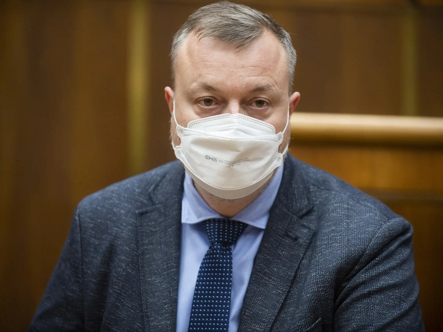 Minister práce Milan Krajniak musel zrušiť svoj program, dostal totiž covid.