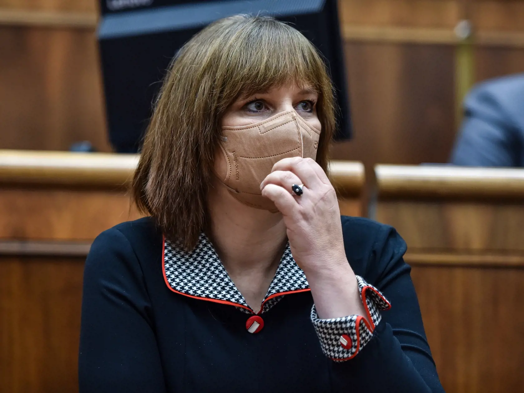 Na snímke ministerka investícií, regionálneho rozvoja a informatizácie SR Veronika Remišová (Za ľudí) počas 51. schôdze Národnej rady SR 14. decembra 2021 v Bratislave. FOTO TASR - Pavol Zachar