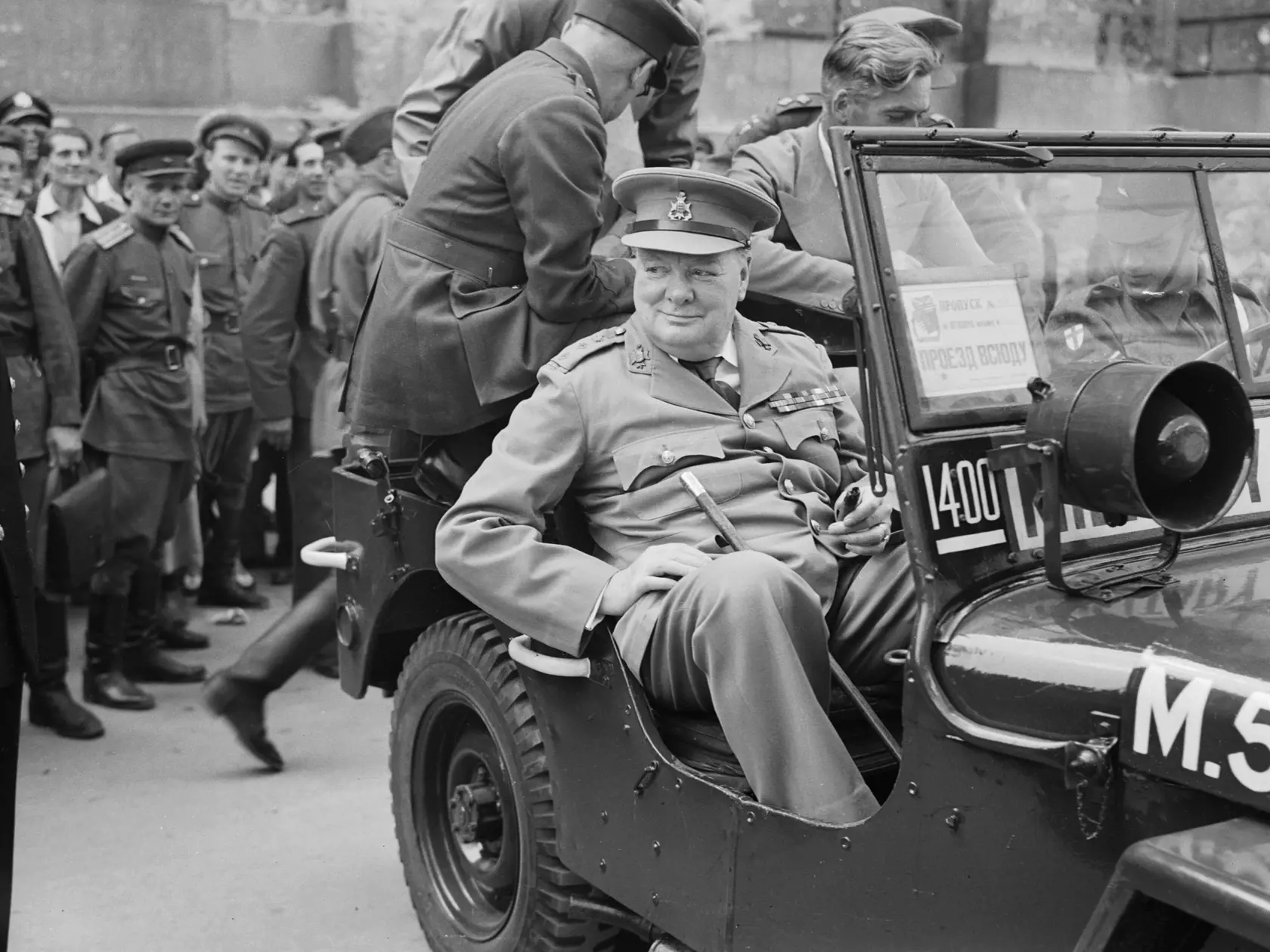 Winston Churchill (1874 - 1965) v Berlíne (1945)