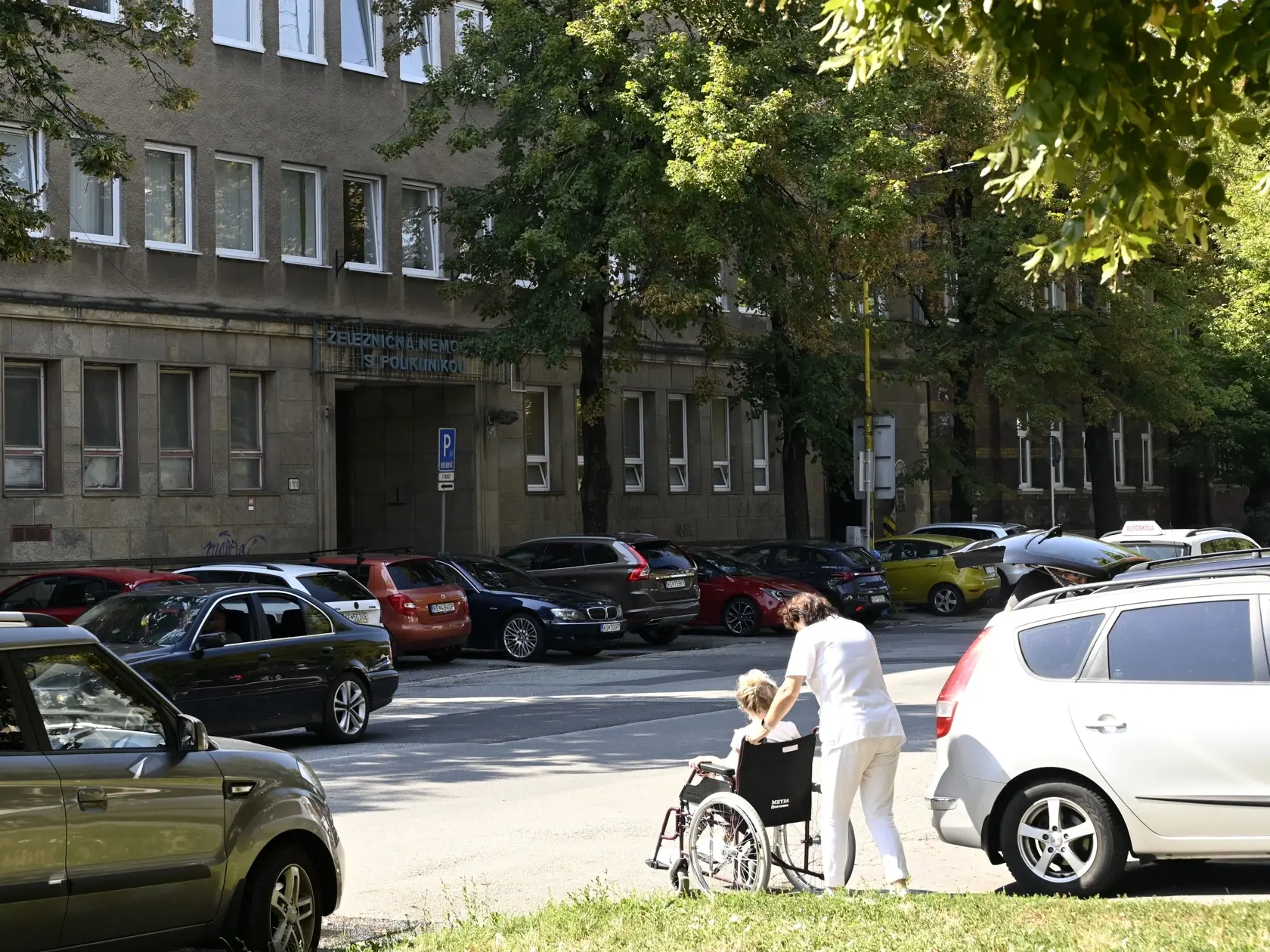Na snímke budova Železničnej nemocnice s poliklinikou v Košiciach