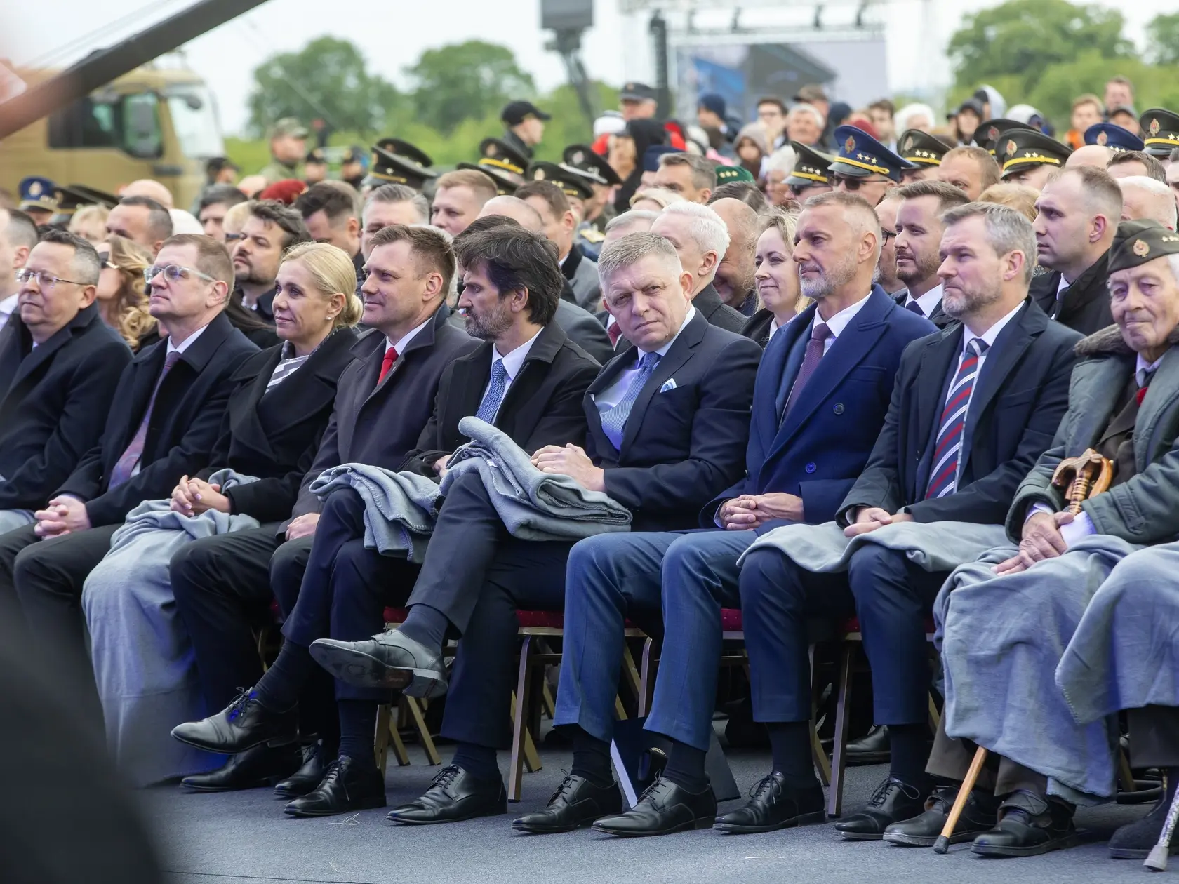 Oslavy 80.výročia víťazstva nad fašizmom Piešťany 2025. Na snímke je Robert Fico, Robert Kalinák a Richard Raši