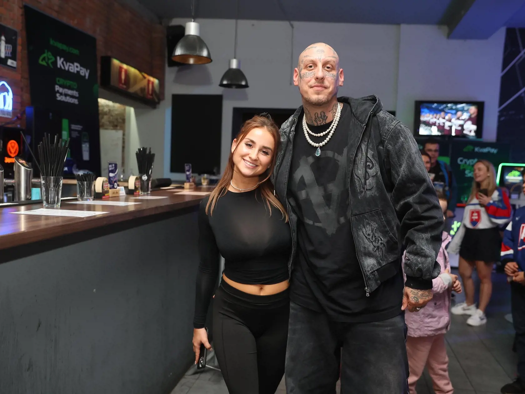 Separ a Cynthia sa rozišli. V poradí už druhýkrát.