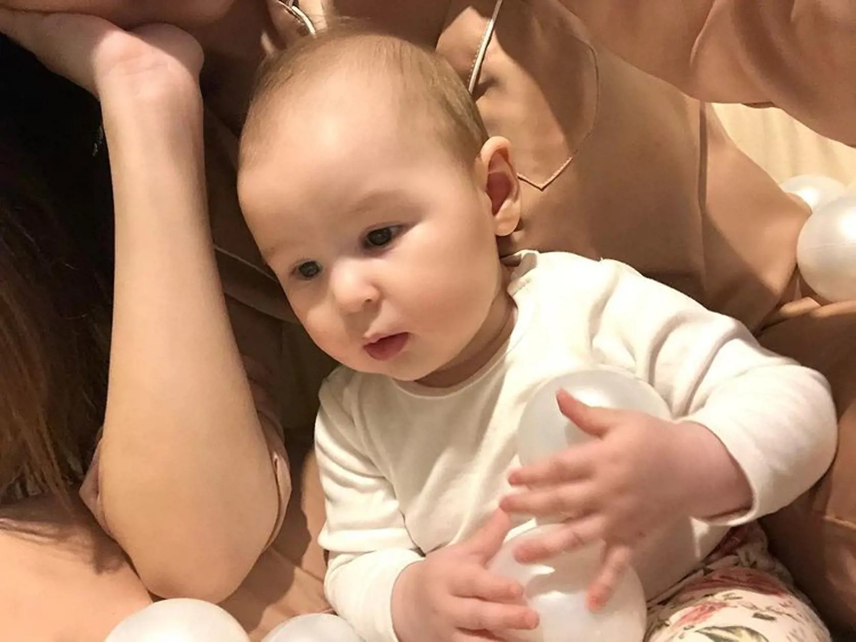 Monika Bagárová, jej dcéra Ruminka, partner a polovica rodiny oslávila  takto tohtoročné sviatky