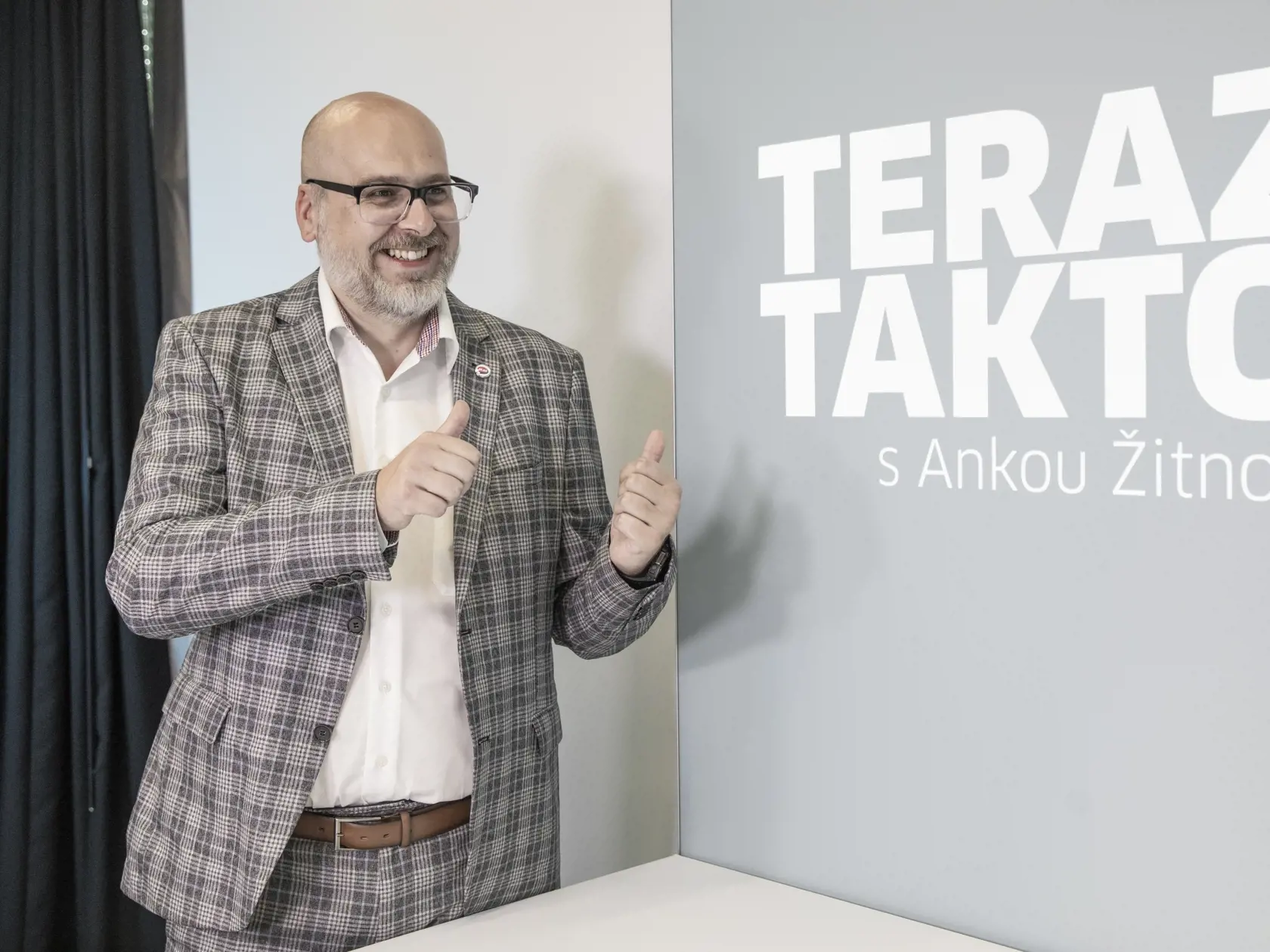 Na snímke je  diskusná relácia “Teraz Takto” ktorej hosťom bol Michal Kaliňák, hovorca a tajomník rady expertov Združenia miest a obcí Slovenska.