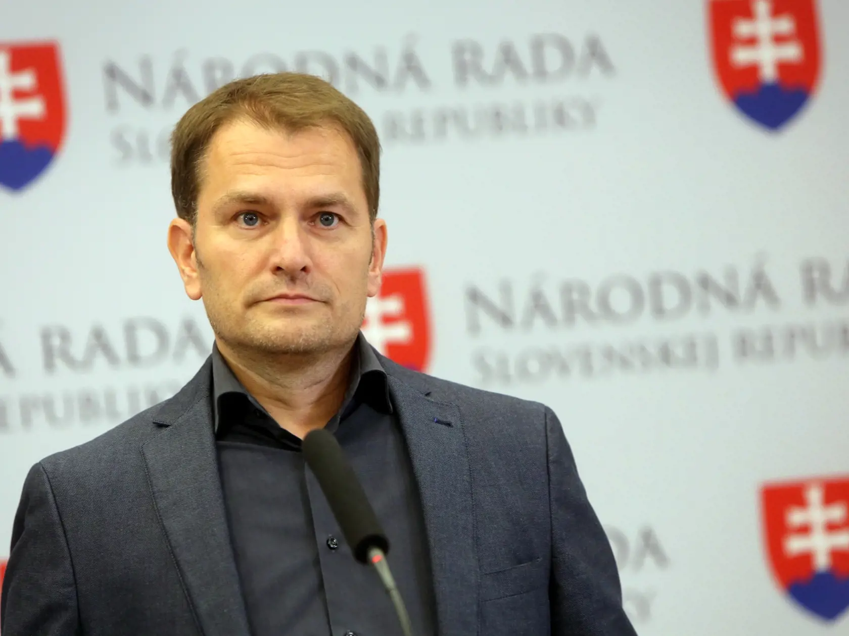 Hnutie OĽaNO sa zhoduje na tom, že životná úroveň rómskych rodín nie je dostačujúca.